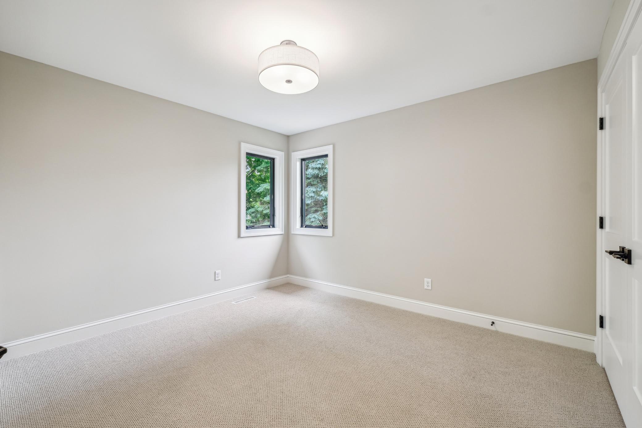 Eden Prairie, Minnesota, 55347, United States, ,4 BathroomsBathrooms,Residential,Active,1843432