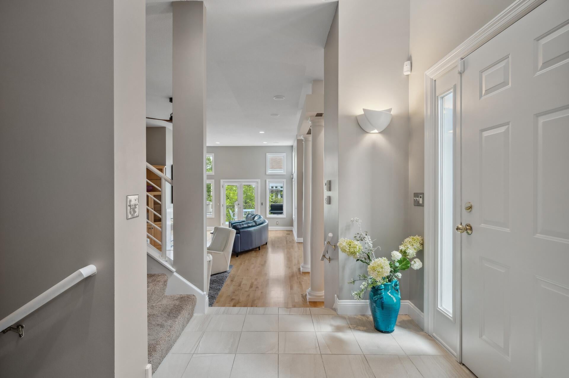 Minneapolis, Minnesota, 55401, United States, 4 Bedrooms Bedrooms, ,4 BathroomsBathrooms,Residential,Active,2003546