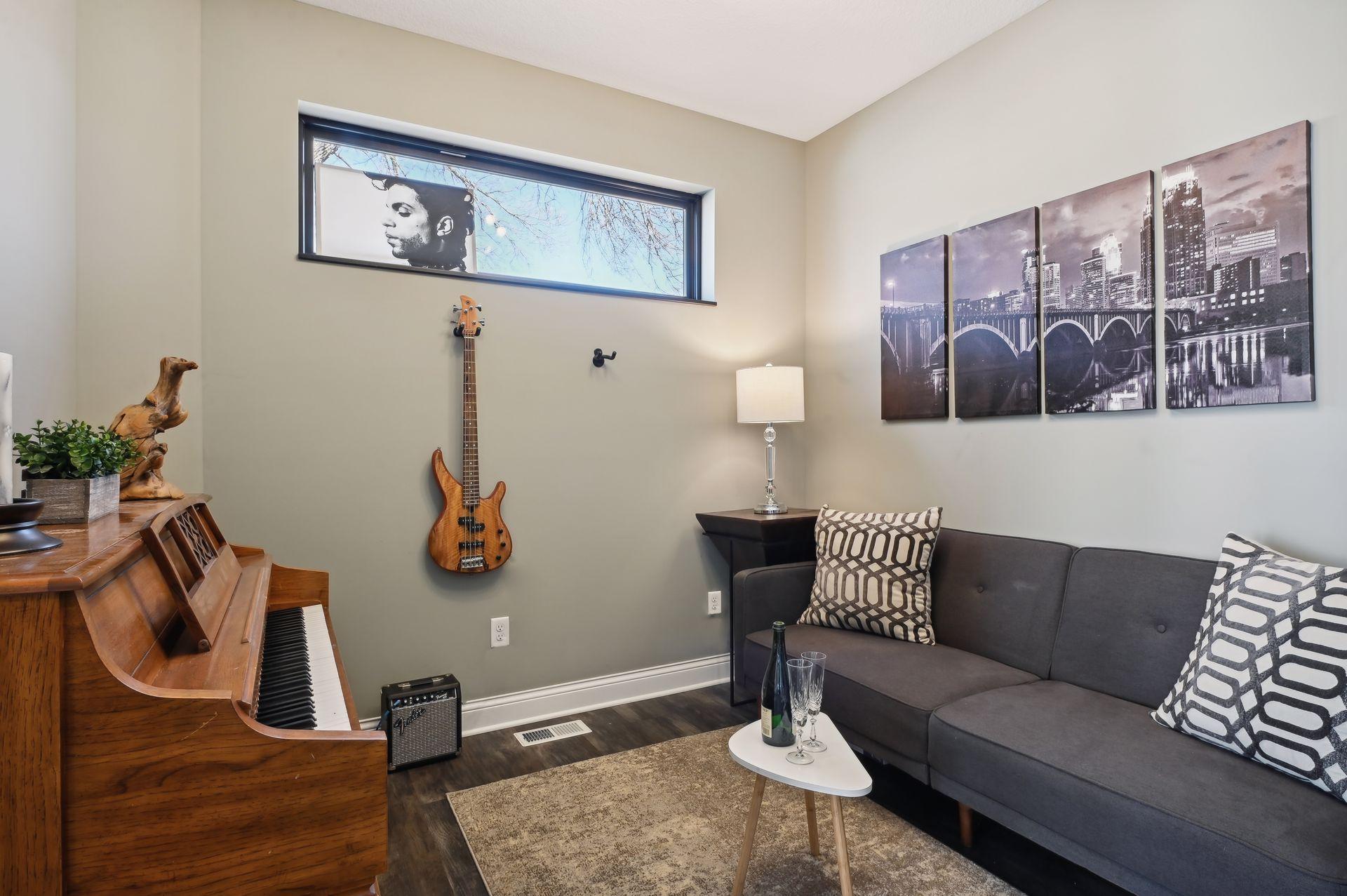 Mound, Minnesota, 55364, United States, 4 Bedrooms Bedrooms, ,4 BathroomsBathrooms,Residential,Active,1972161