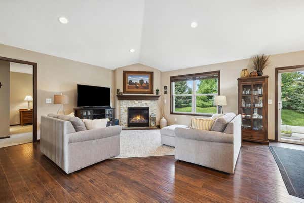 5246 SUNDIAL LN, SAINT PAUL, MN 55129 - Image 1