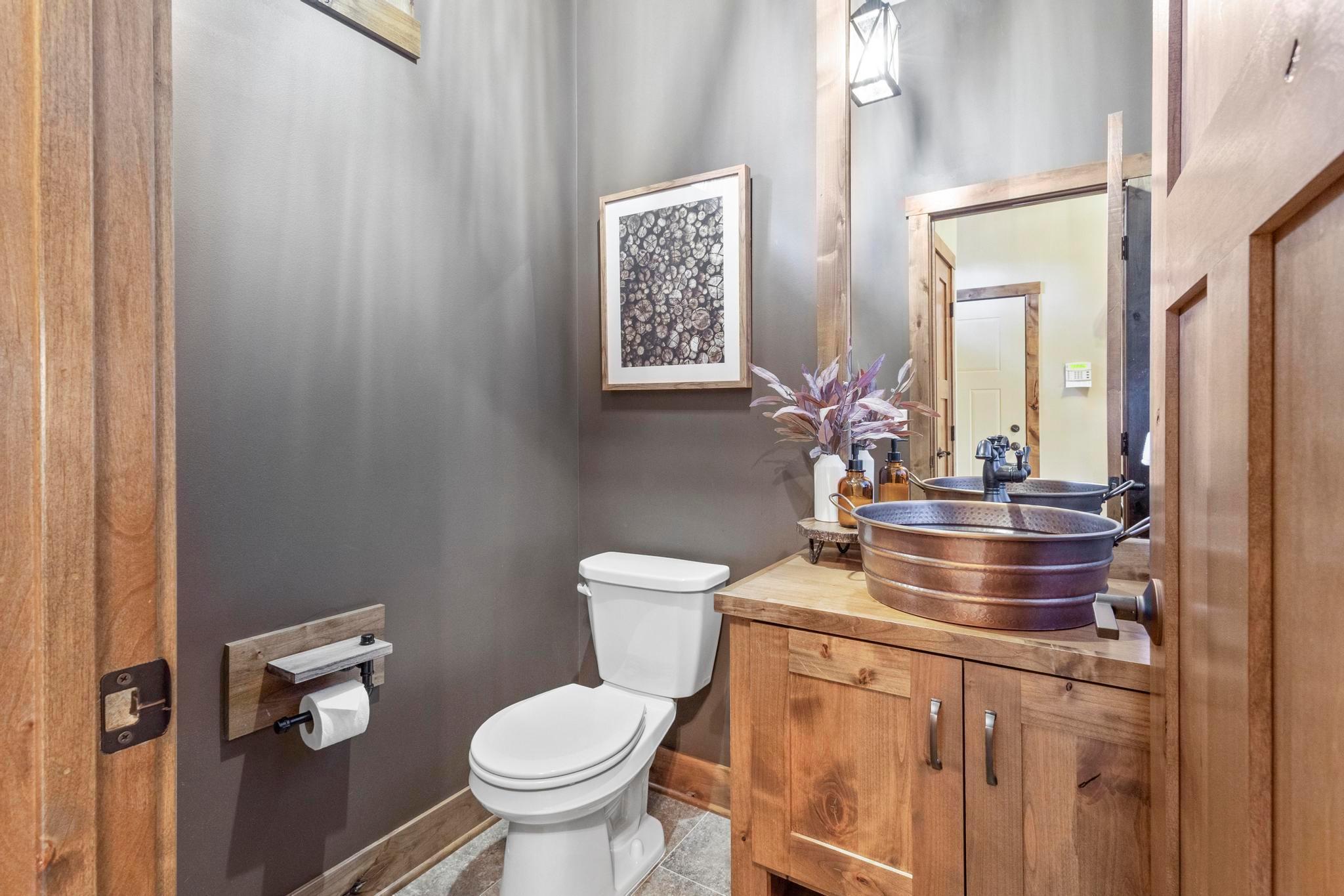 Excelsior, Minnesota, 55331, United States, 4 Bedrooms Bedrooms, ,4 BathroomsBathrooms,Residential,Active,1959542