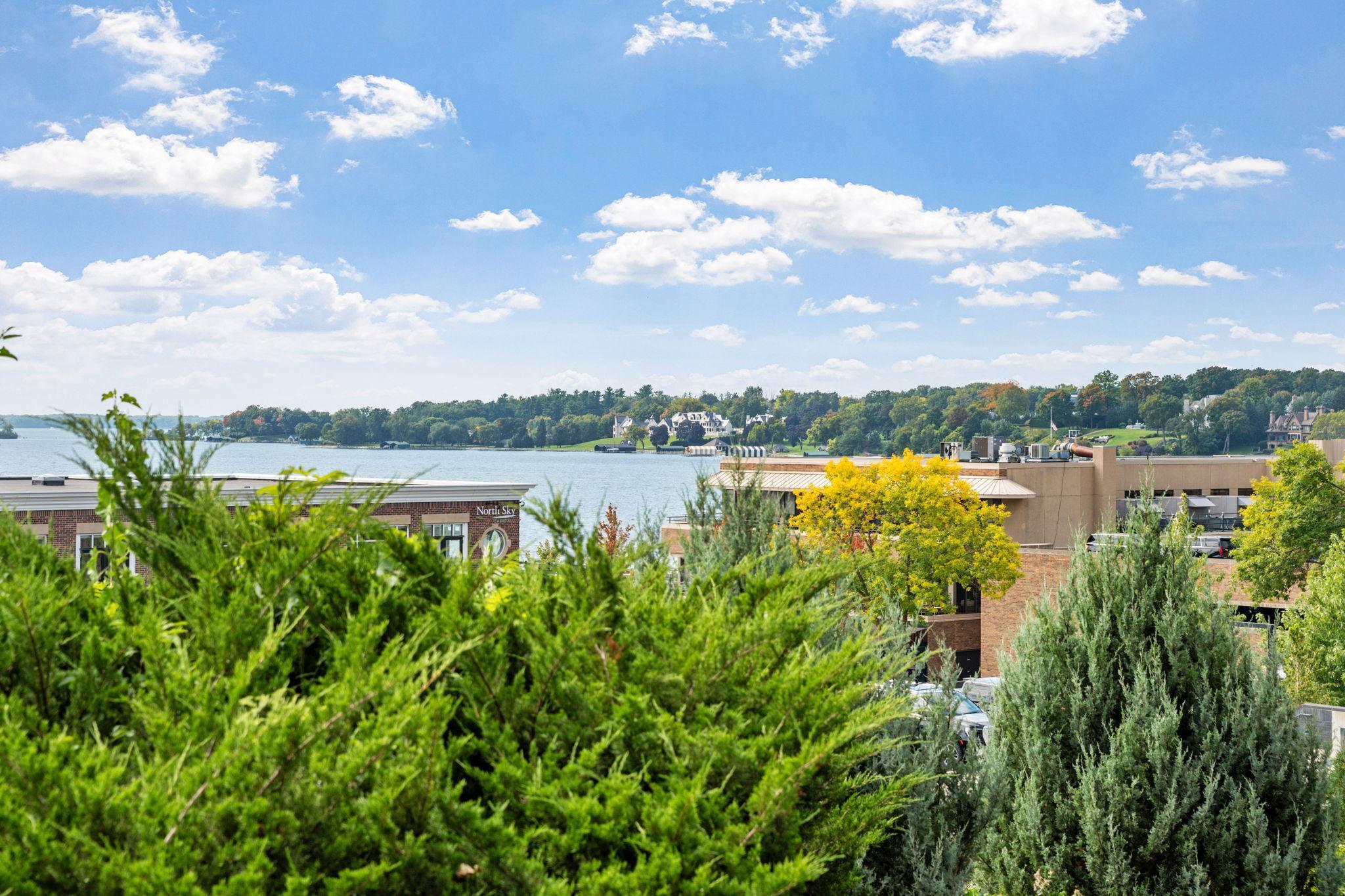 Wayzata, Minnesota, 55391, United States, 4 Bedrooms Bedrooms, ,3 BathroomsBathrooms,Residential,Active,1953718