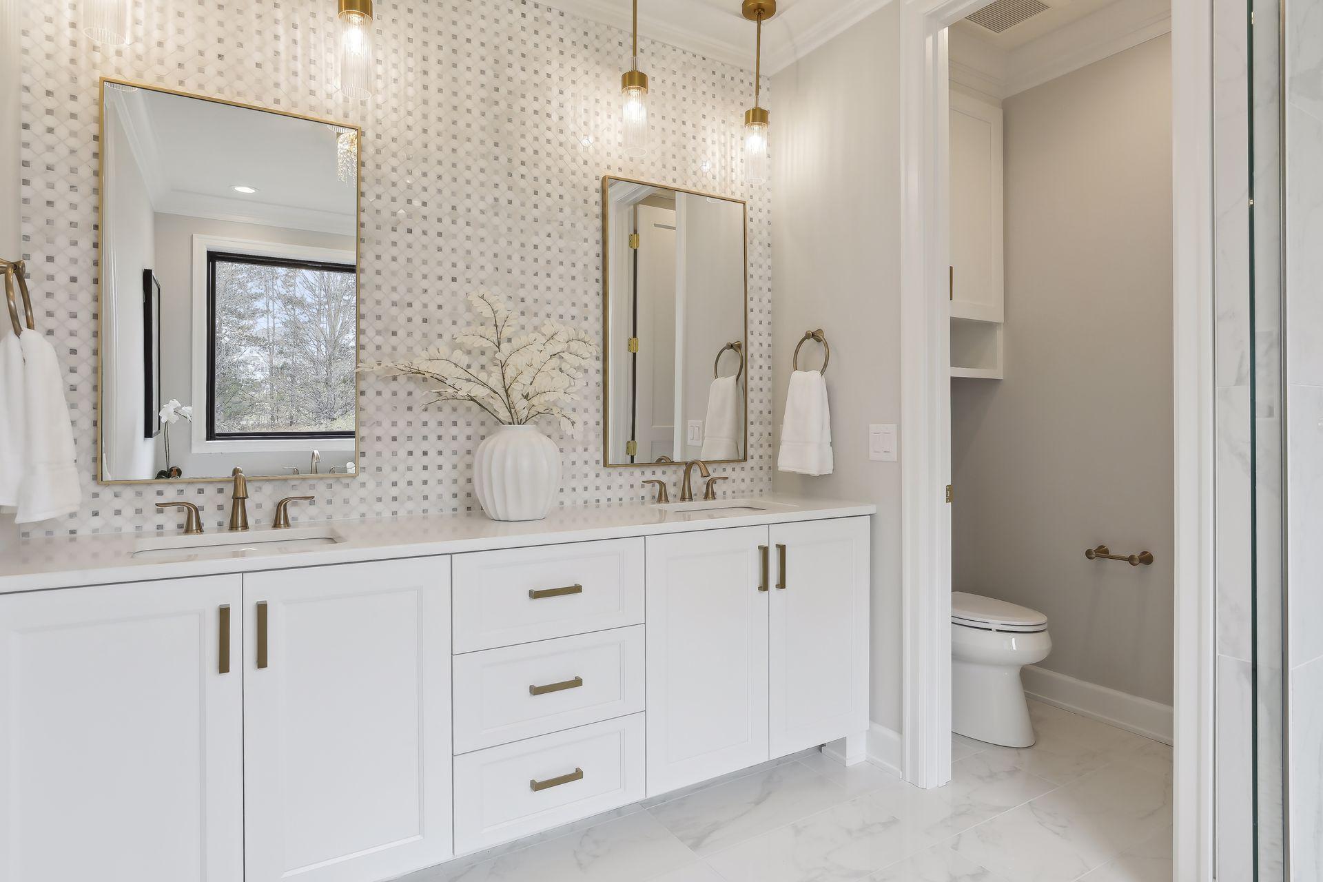 Saint Paul, Minnesota, 55127, United States, 3 Bedrooms Bedrooms, ,3 BathroomsBathrooms,Residential,Active,1756454