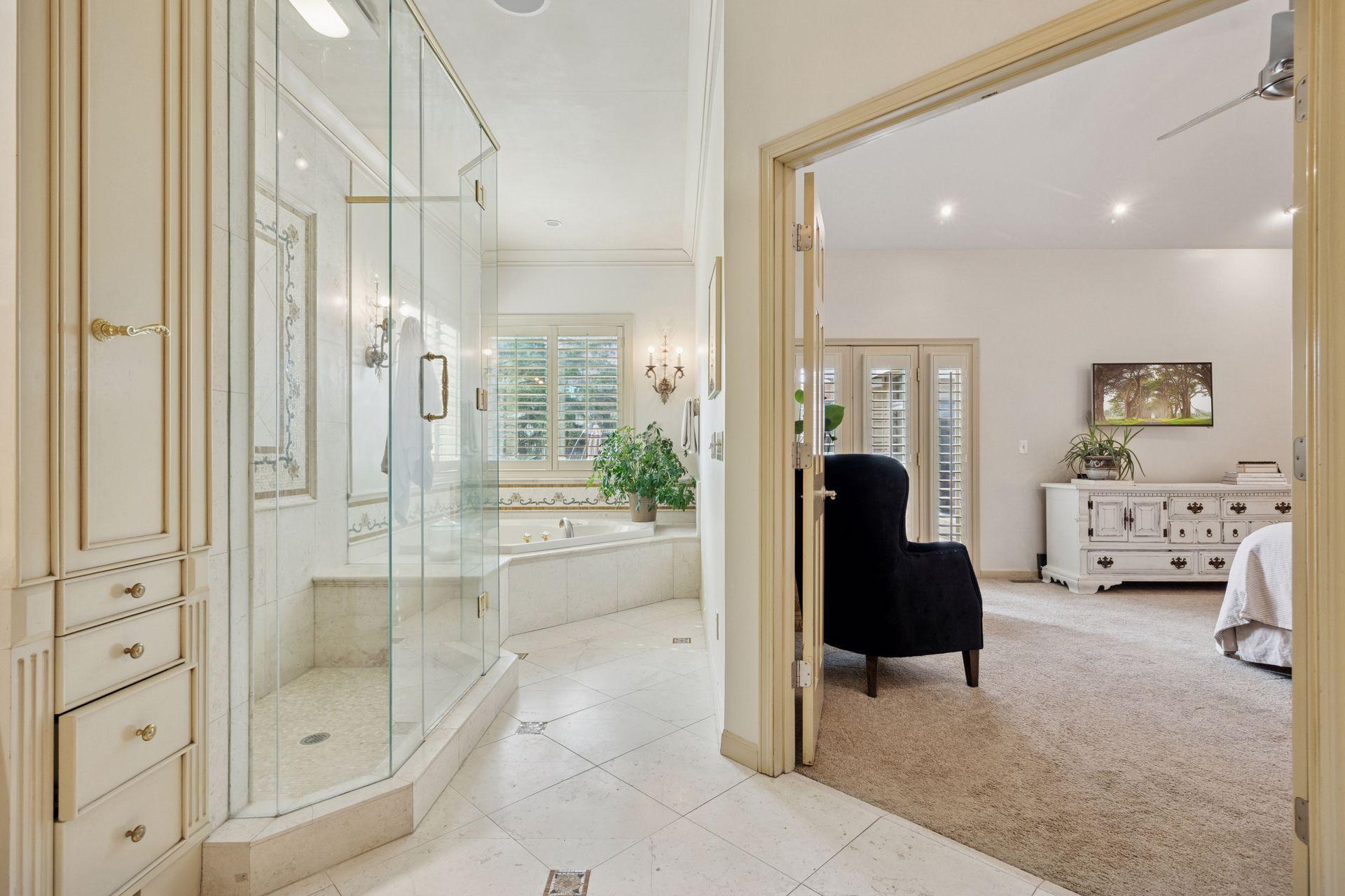 Eden Prairie, Minnesota, 55347, United States, 4 Bedrooms Bedrooms, ,5 BathroomsBathrooms,Residential,Active,1959538