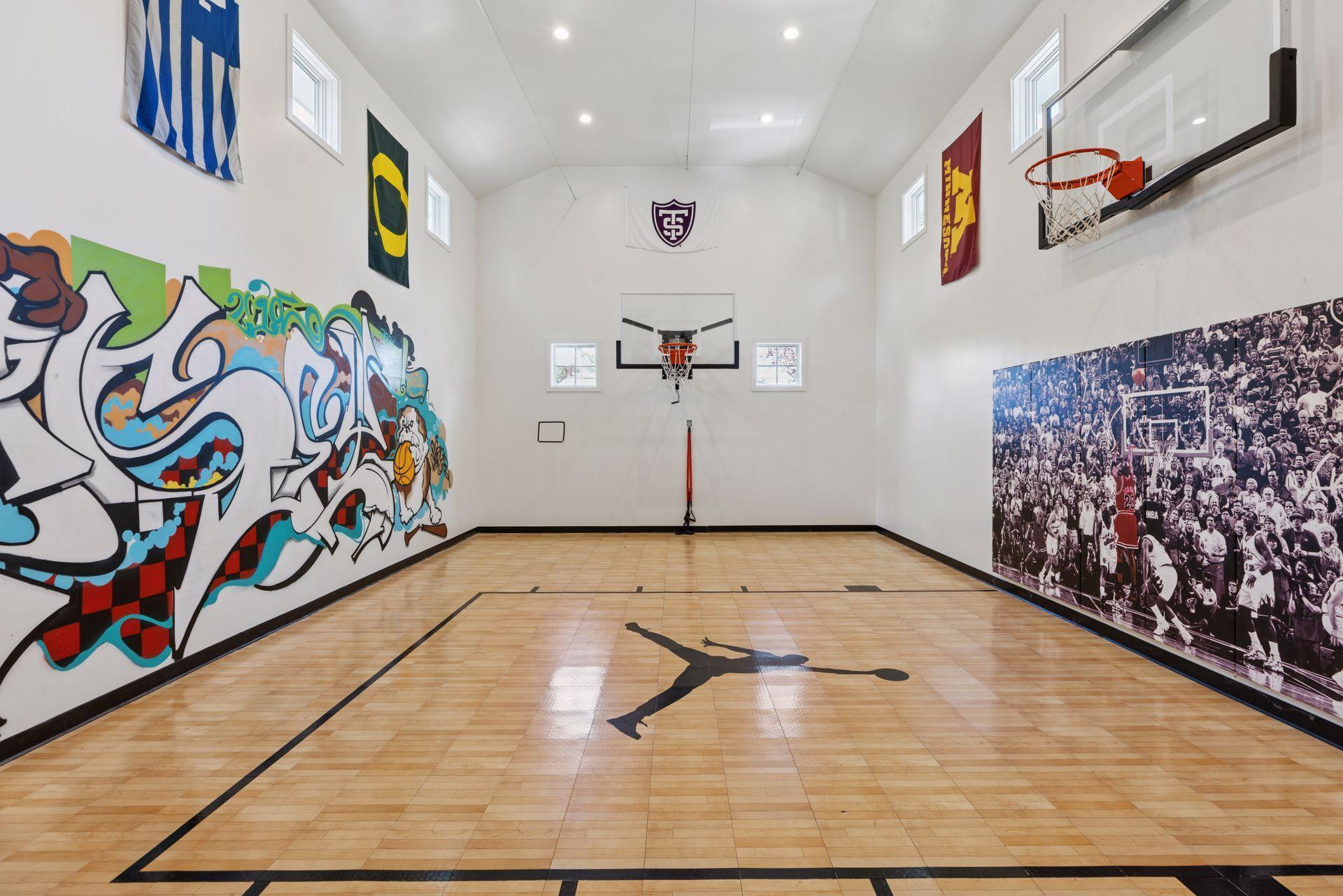 Minneapolis, Minnesota, 55441, United States, 4 Bedrooms Bedrooms, ,3 BathroomsBathrooms,Residential,Active,1953266