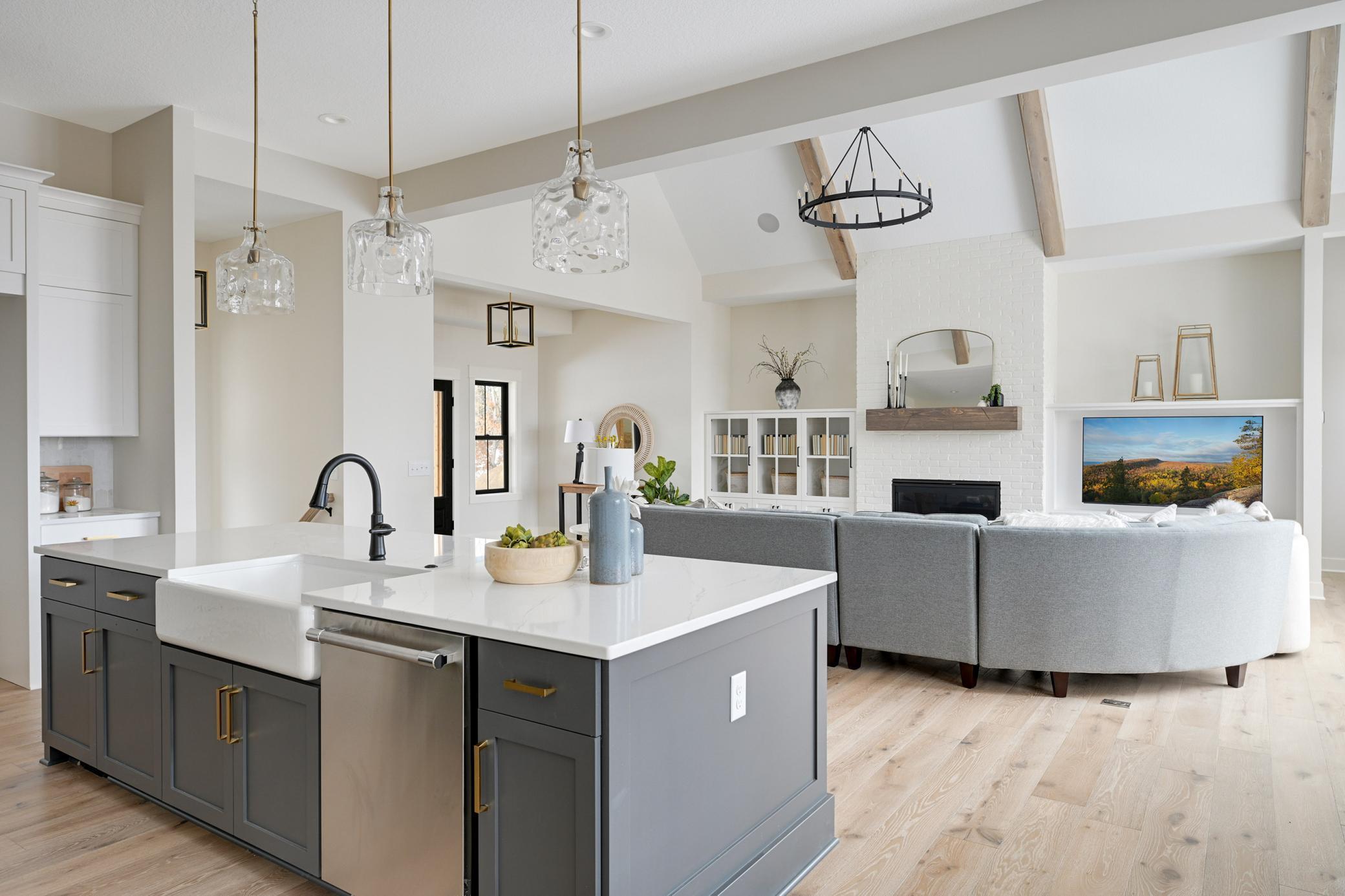 Prior Lake, Minnesota, 55372, United States, 5 Bedrooms Bedrooms, ,5 BathroomsBathrooms,Residential,Active,1989755