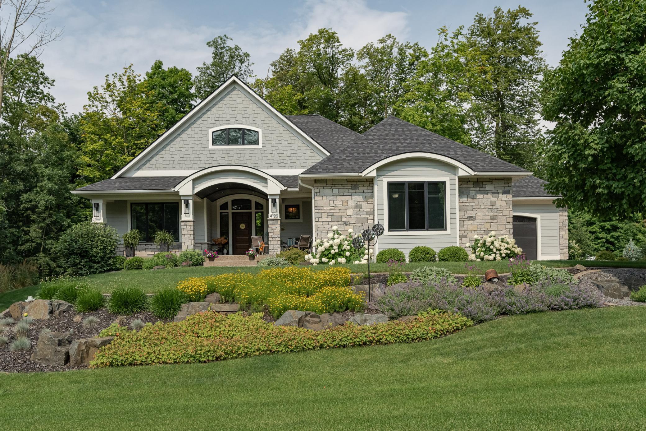 Rochester, Minnesota, 55902, United States, 4 Bedrooms Bedrooms, ,3 BathroomsBathrooms,Residential,Active,1905106