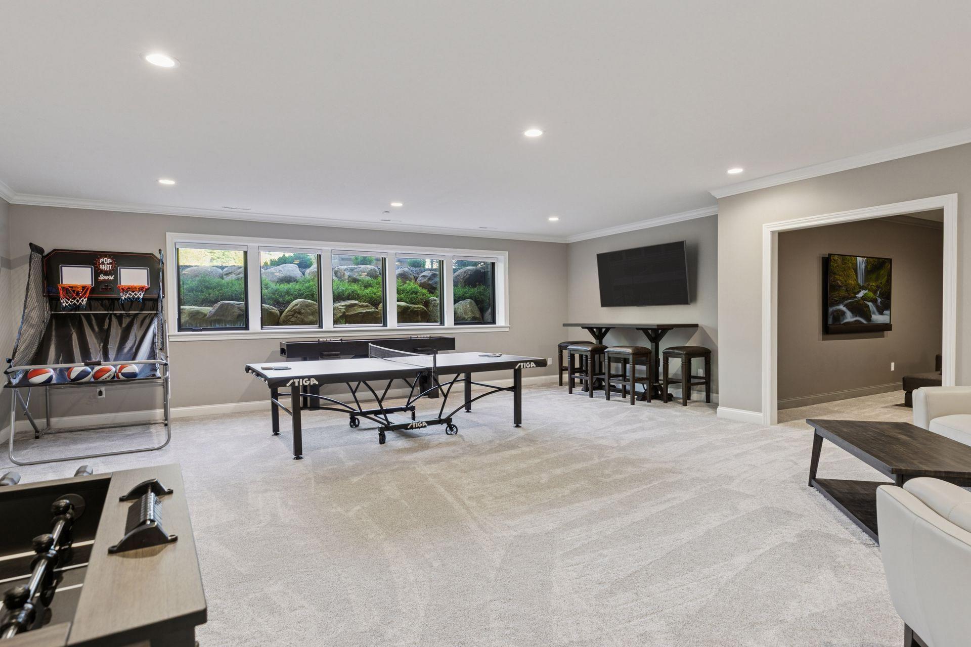 Rochester, Minnesota, 55902, United States, 4 Bedrooms Bedrooms, ,6 BathroomsBathrooms,Residential,Active,1953260