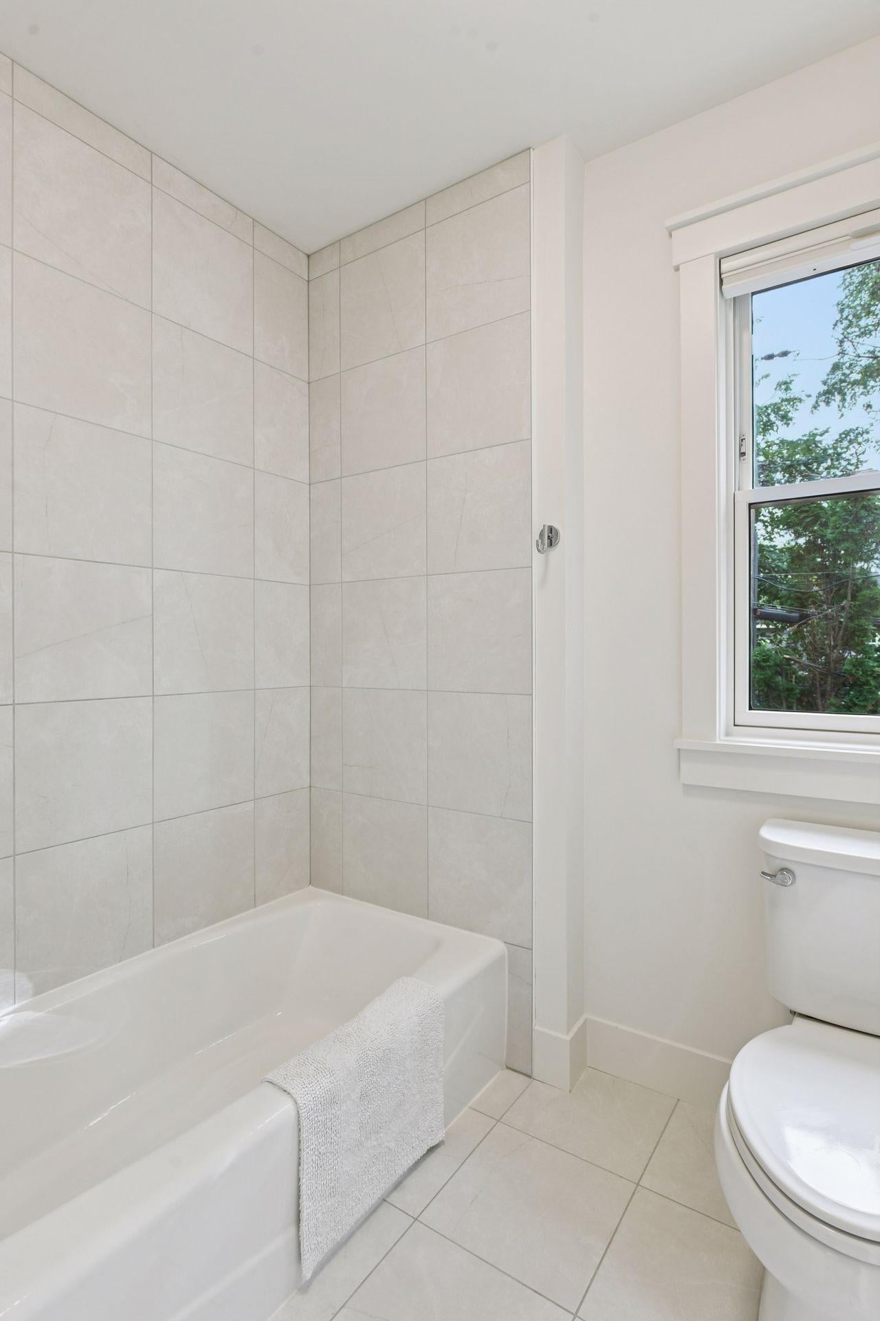 Edina, Minnesota, 55424, United States, 5 Bedrooms Bedrooms, ,5 BathroomsBathrooms,Residential,Active,1952315