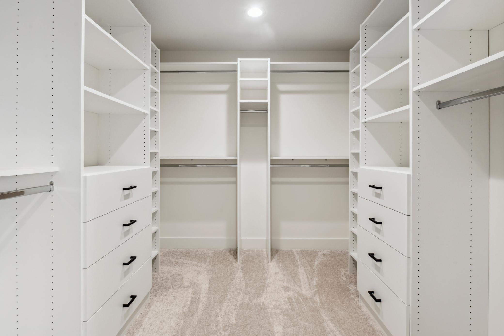 Prior Lake, Minnesota, 55372, United States, 5 Bedrooms Bedrooms, ,6 BathroomsBathrooms,Residential,Active,2010543