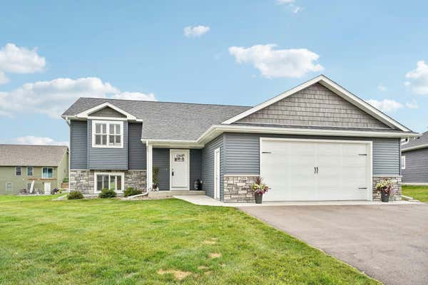 299 WOOD DUCK LN, BALDWIN, WI 54002 - Image 1