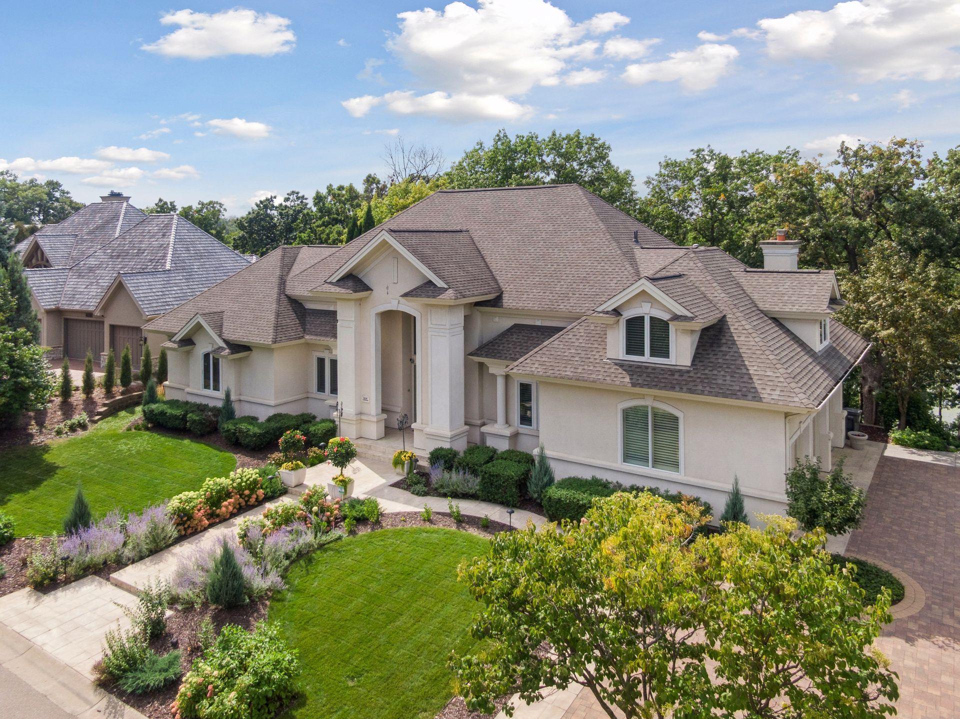 Minneapolis, Minnesota, 55439, United States, 5 Bedrooms Bedrooms, ,5 BathroomsBathrooms,Residential,Active,1944273