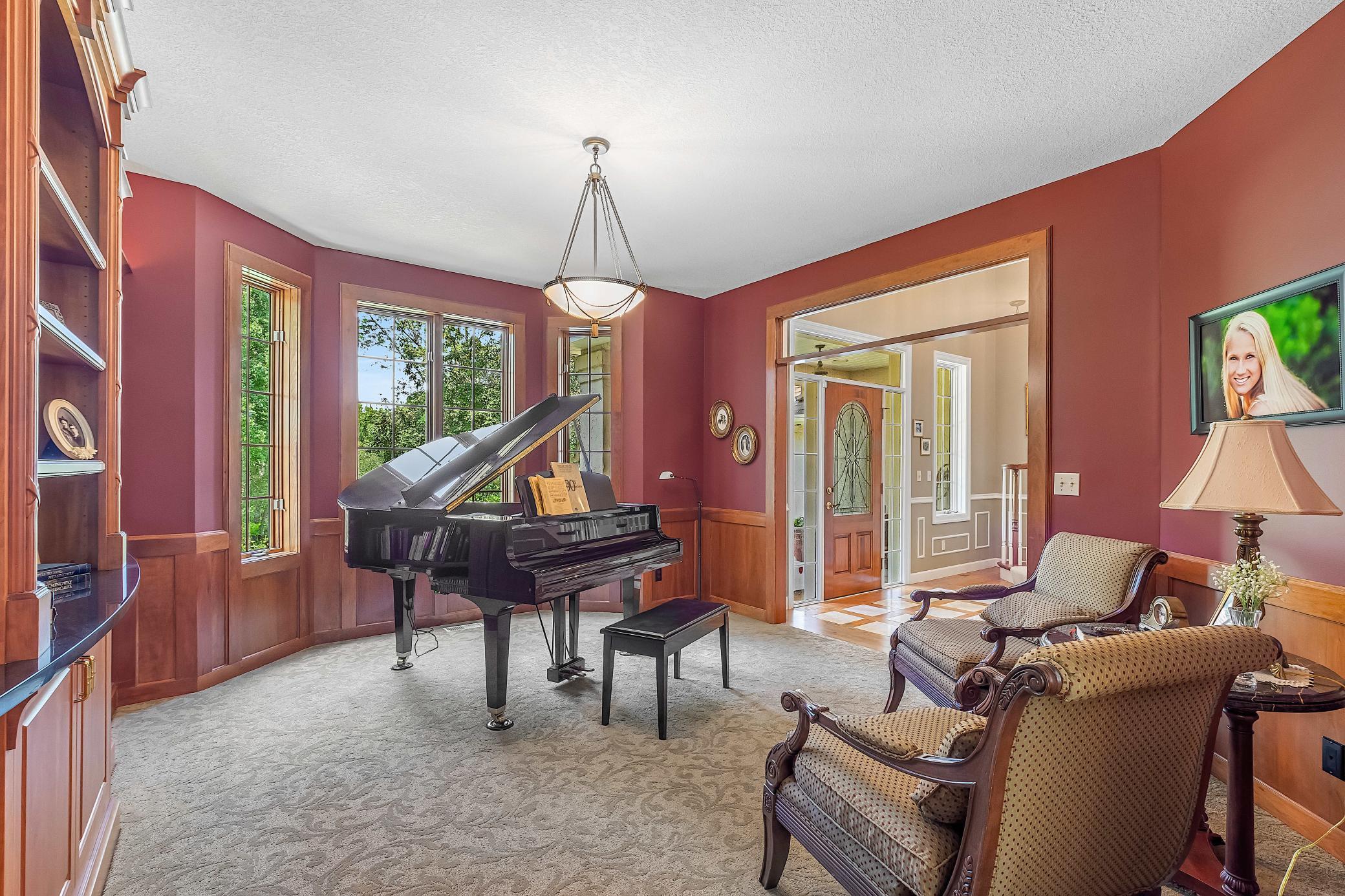 Stillwater, Minnesota, 55082, United States, 6 Bedrooms Bedrooms, ,5 BathroomsBathrooms,Residential,Active,1834479