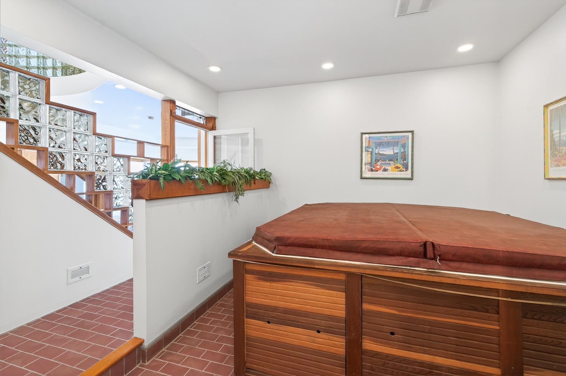 Excelsior, Minnesota, 55331, United States, 4 Bedrooms Bedrooms, ,5 BathroomsBathrooms,Residential,Active,2017105