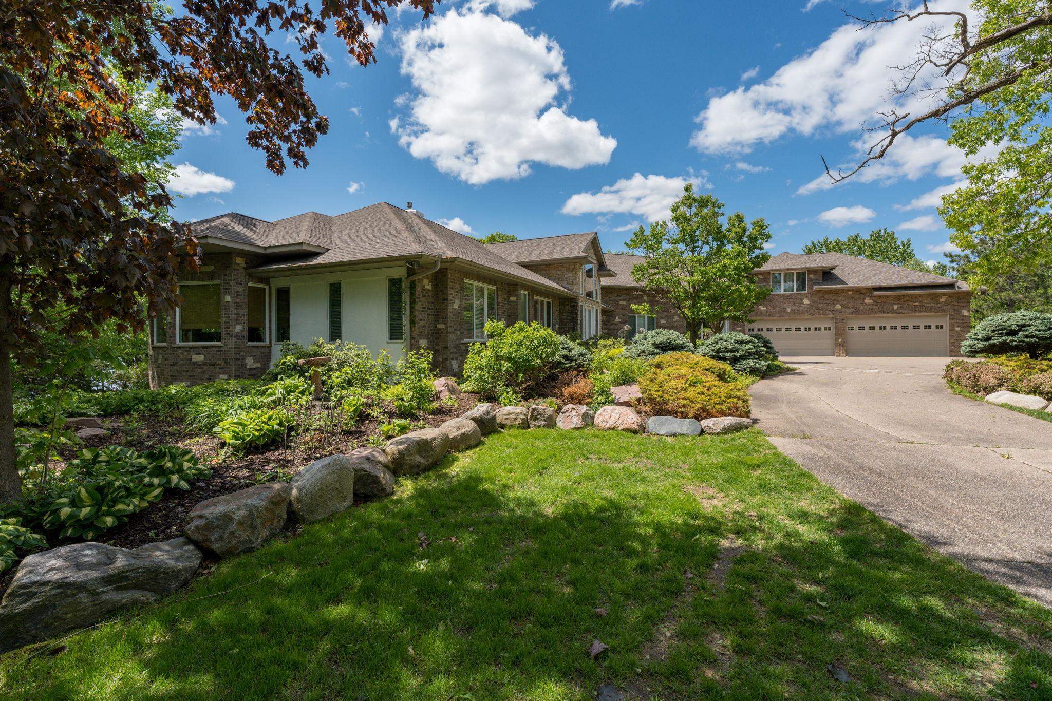 Prior Lake, Minnesota, 55372, United States, 4 Bedrooms Bedrooms, ,5 BathroomsBathrooms,Residential,Active,1922492