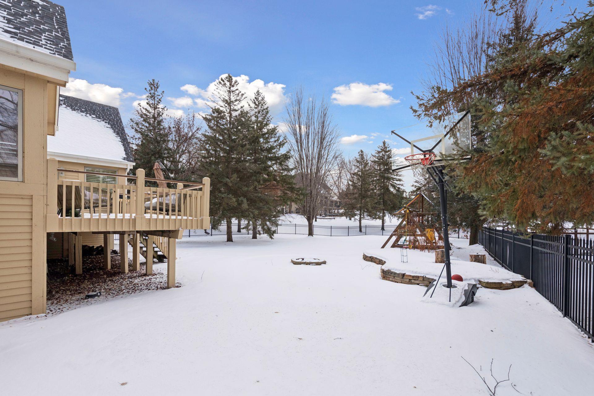 Eden Prairie, Minnesota, 55347, United States, 5 Bedrooms Bedrooms, ,5 BathroomsBathrooms,Residential,Active,2007097