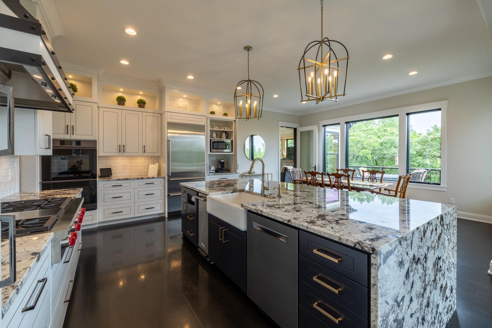 Rochester, Minnesota, 55902, United States, 4 Bedrooms Bedrooms, ,4 BathroomsBathrooms,Residential,Active,1853329