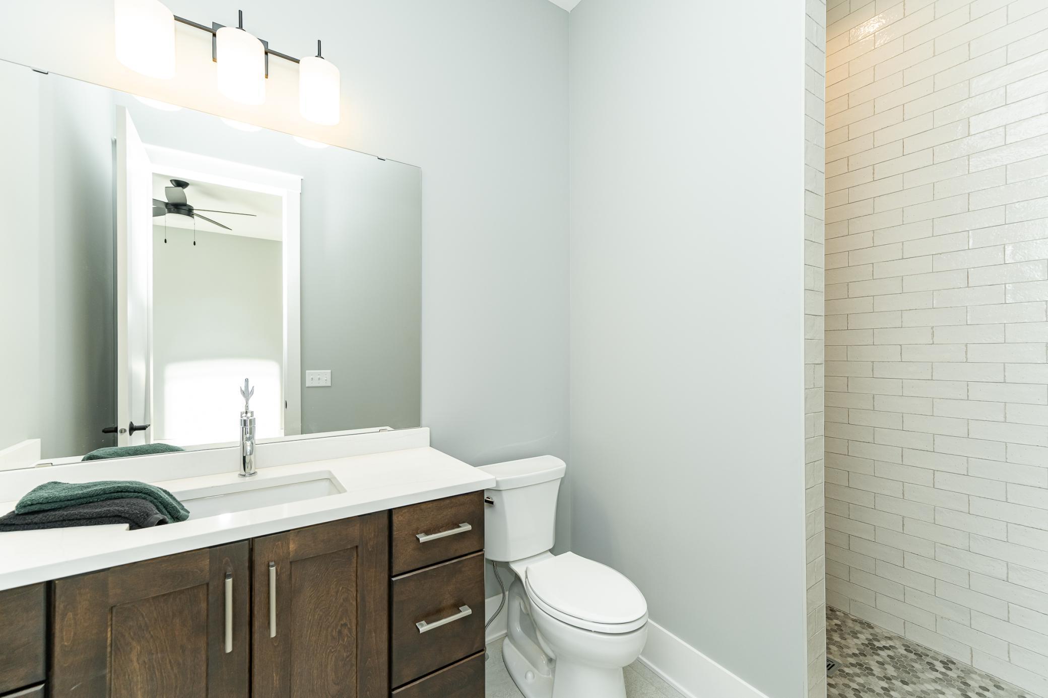 Rochester, Minnesota, 55902, United States, 5 Bedrooms Bedrooms, ,6 BathroomsBathrooms,Residential,Active,1892599