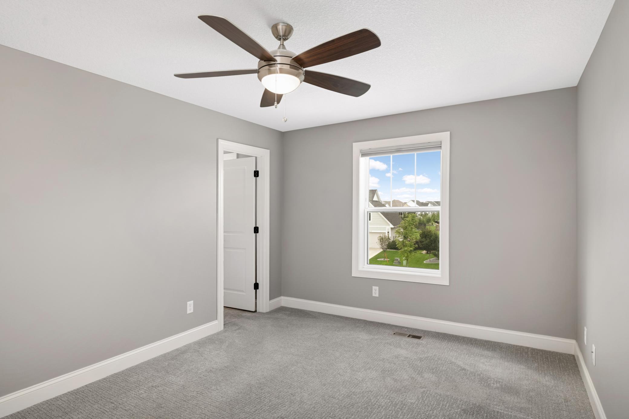 Lakeville, Minnesota, 55044, United States, 5 Bedrooms Bedrooms, ,6 BathroomsBathrooms,Residential,Active,1943786