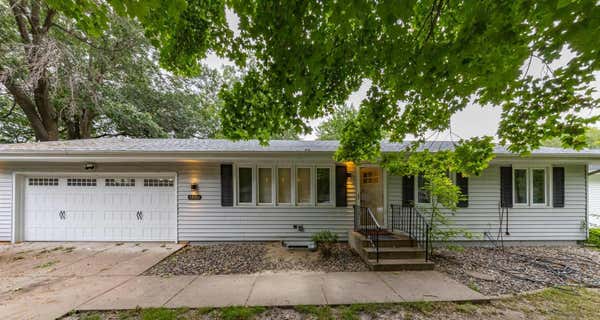 1536 AQUILA AVE N, GOLDEN VALLEY, MN 55427 - Image 1