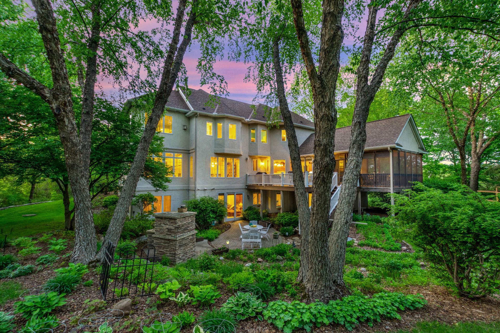 Stillwater, Minnesota, 55082, United States, 6 Bedrooms Bedrooms, ,5 BathroomsBathrooms,Residential,Active,2012206