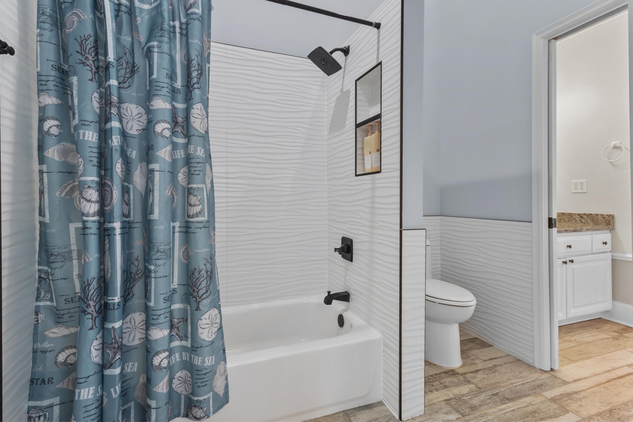 Elko, Minnesota, 55020, United States, 5 Bedrooms Bedrooms, ,5 BathroomsBathrooms,Residential,Active,1942358