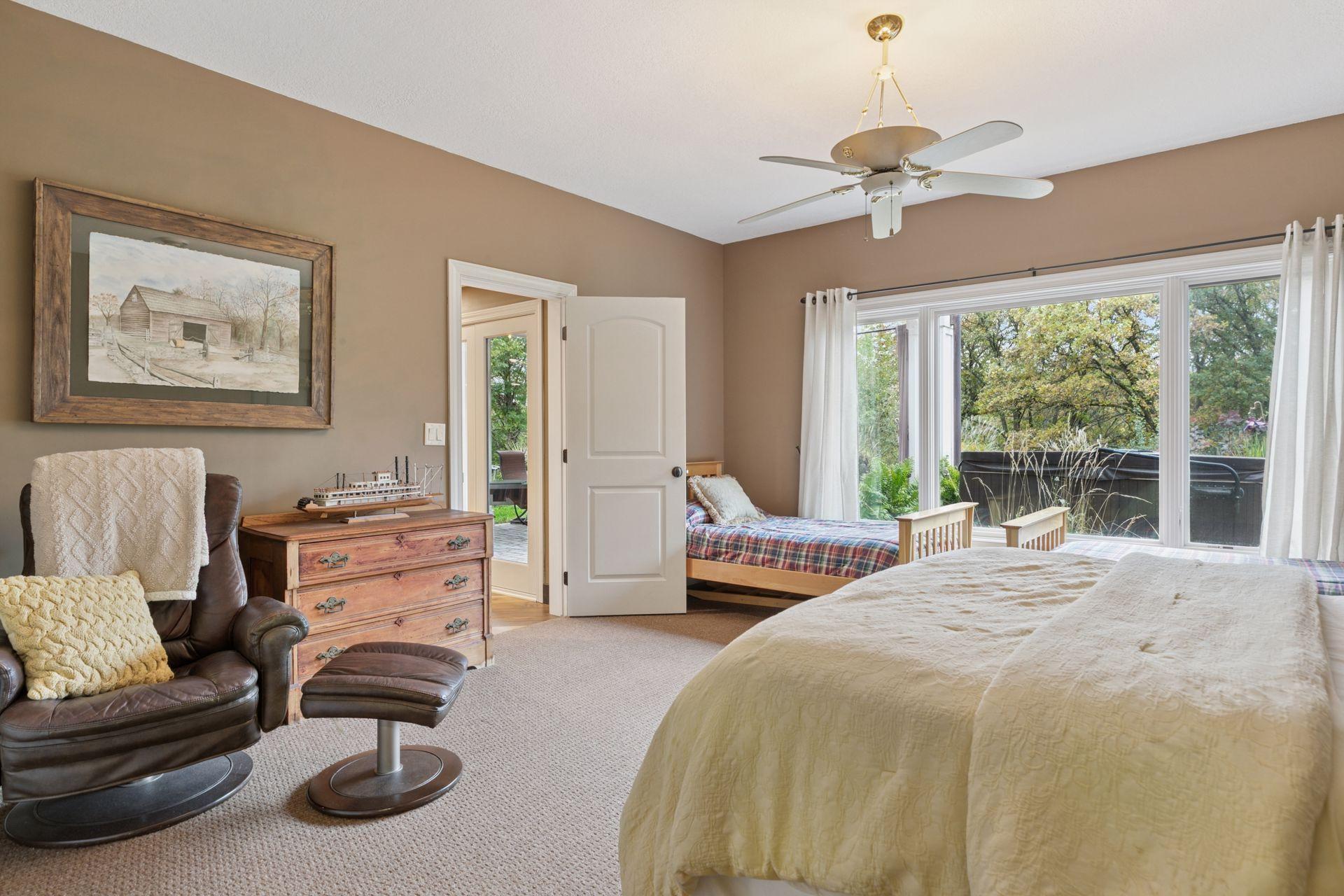 Hudson, Wisconsin, 54016, United States, 4 Bedrooms Bedrooms, ,6 BathroomsBathrooms,Residential,Active,1965807