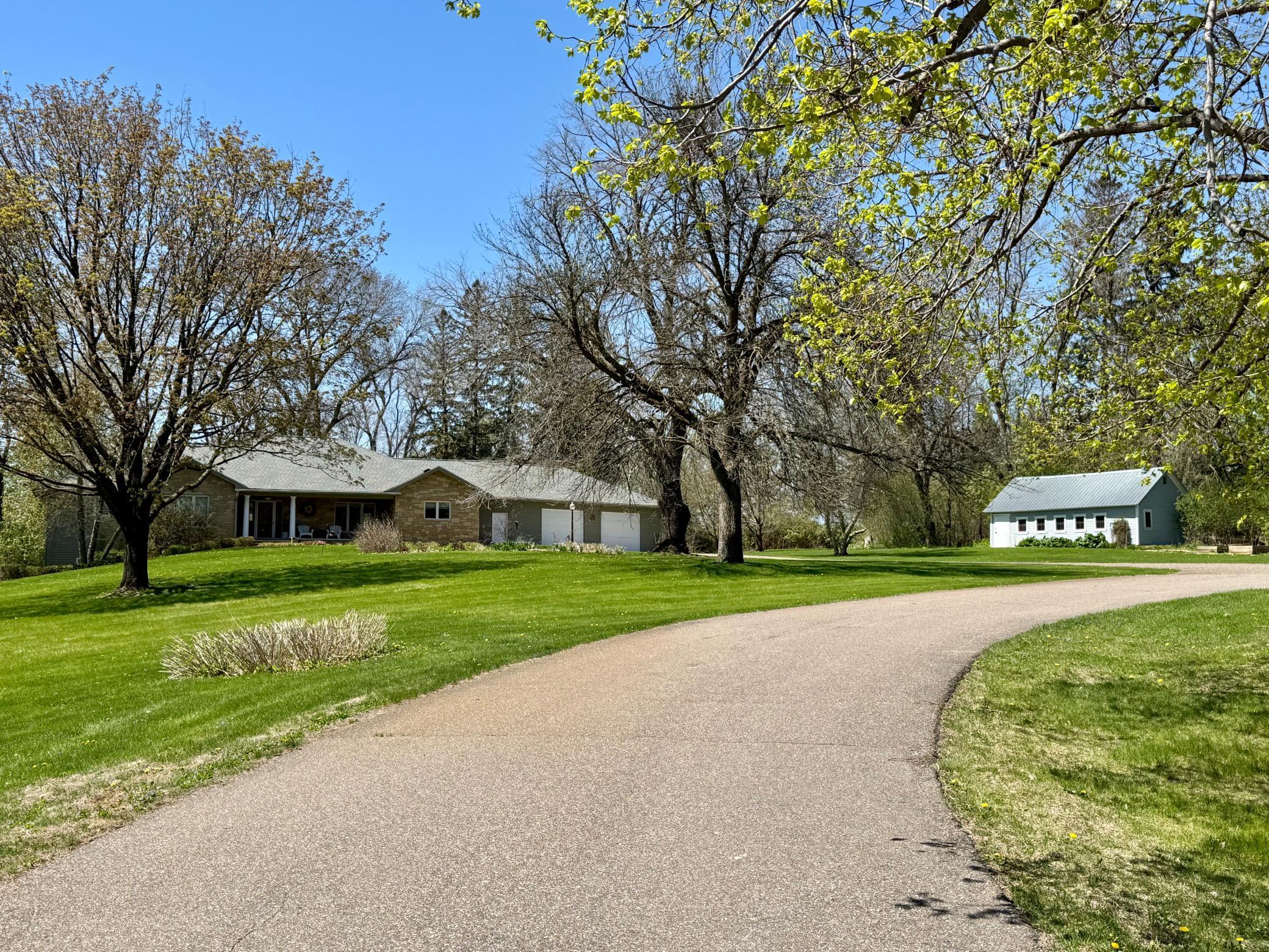 Northfield, Minnesota, 55057, United States, 3 Bedrooms Bedrooms, ,3 BathroomsBathrooms,Residential,Active,1920261