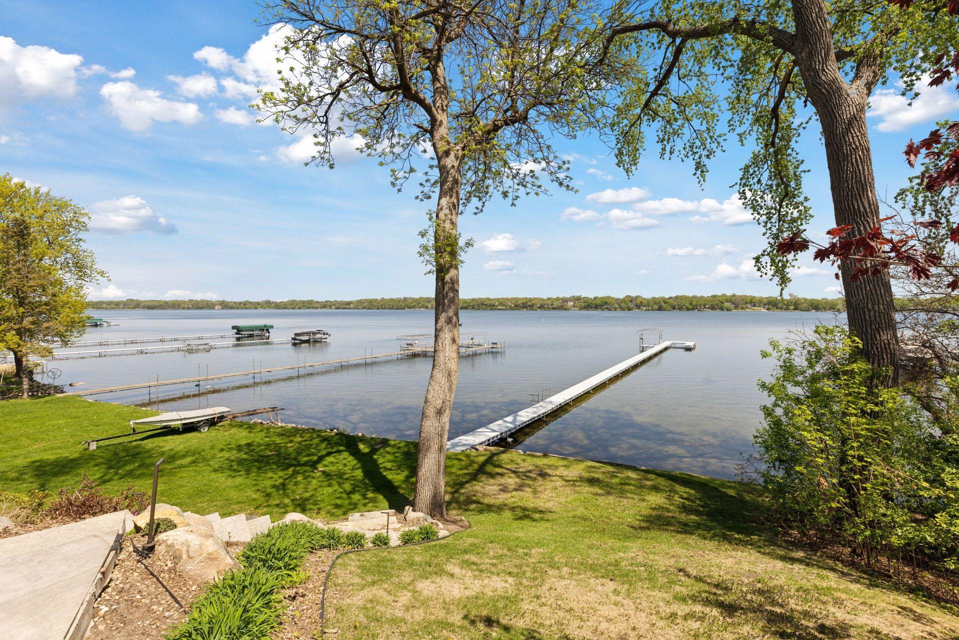 Minneapolis, Minnesota, 55441, United States, 4 Bedrooms Bedrooms, ,3 BathroomsBathrooms,Residential,Active,1953266