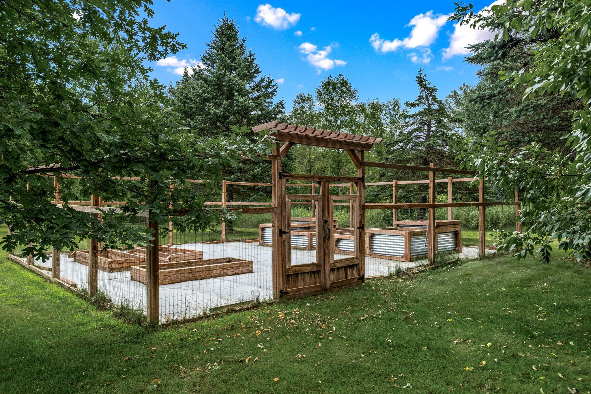 Rogers, Minnesota, 55374, United States, 5 Bedrooms Bedrooms, ,5 BathroomsBathrooms,Residential,Active,1914592