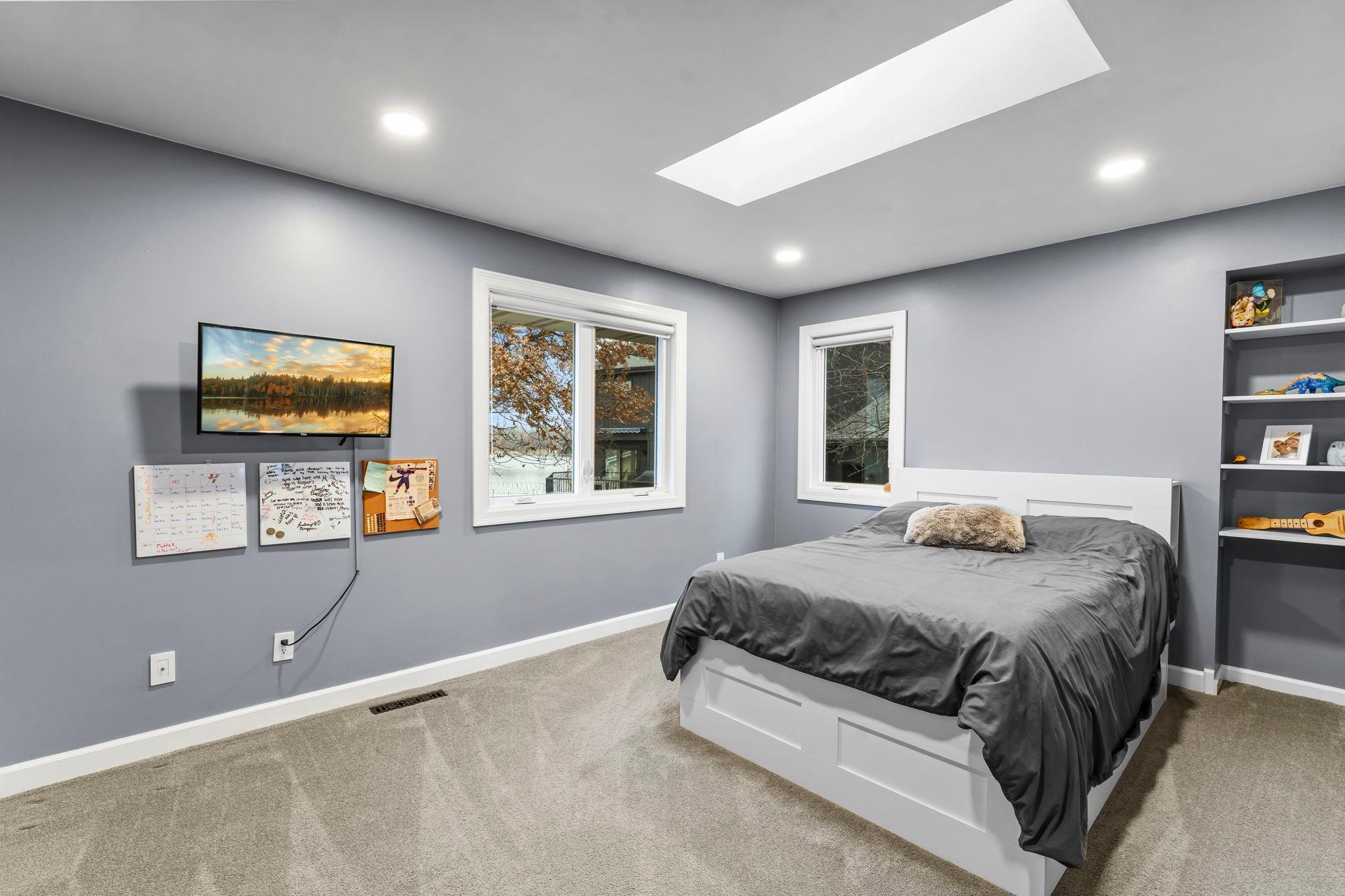 Saint Paul, Minnesota, 55126, United States, 4 Bedrooms Bedrooms, ,4 BathroomsBathrooms,Residential,Active,2027818