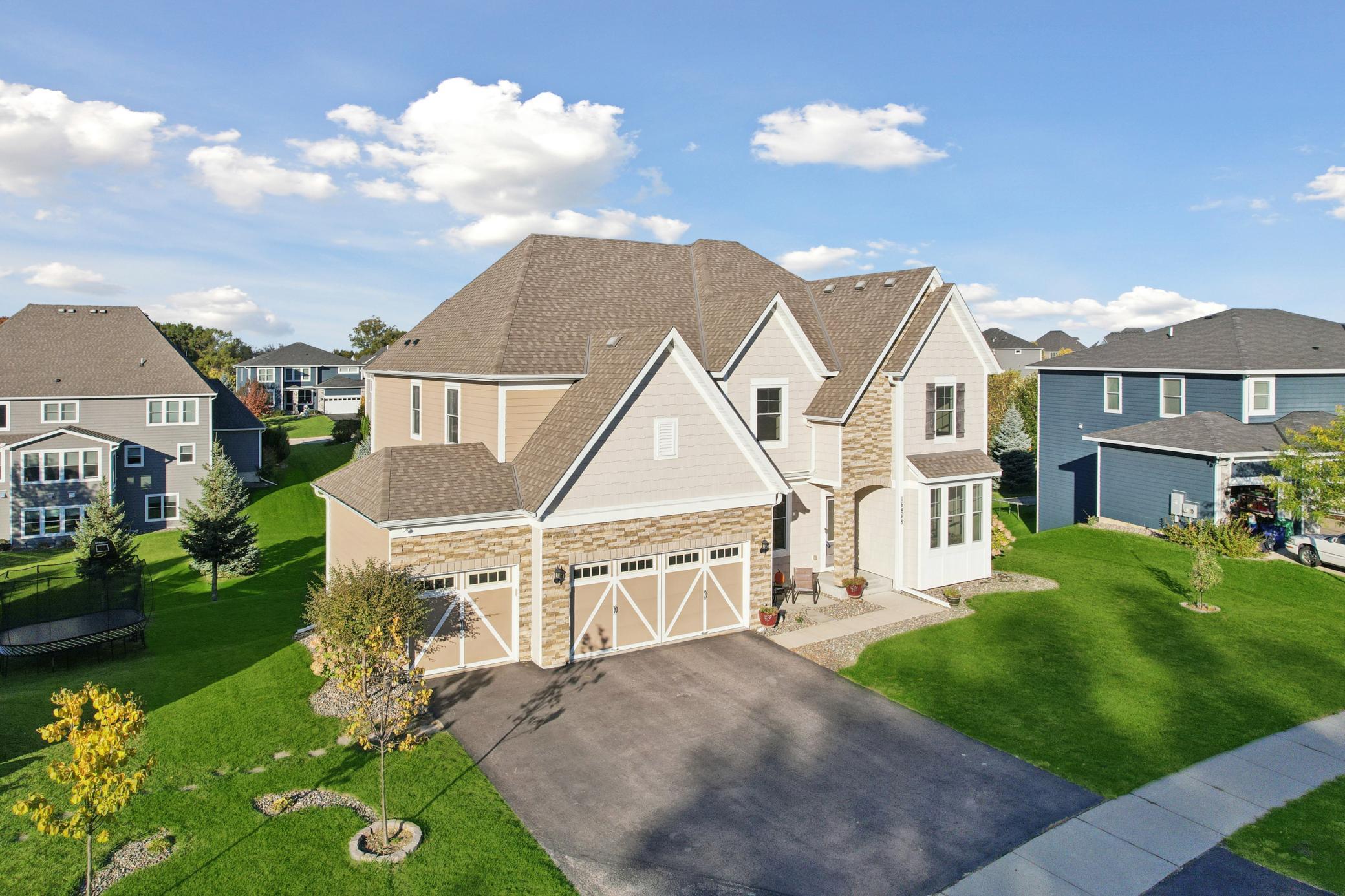 Eden Prairie, Minnesota, 55347, United States, 5 Bedrooms Bedrooms, ,6 BathroomsBathrooms,Residential,Active,2006884