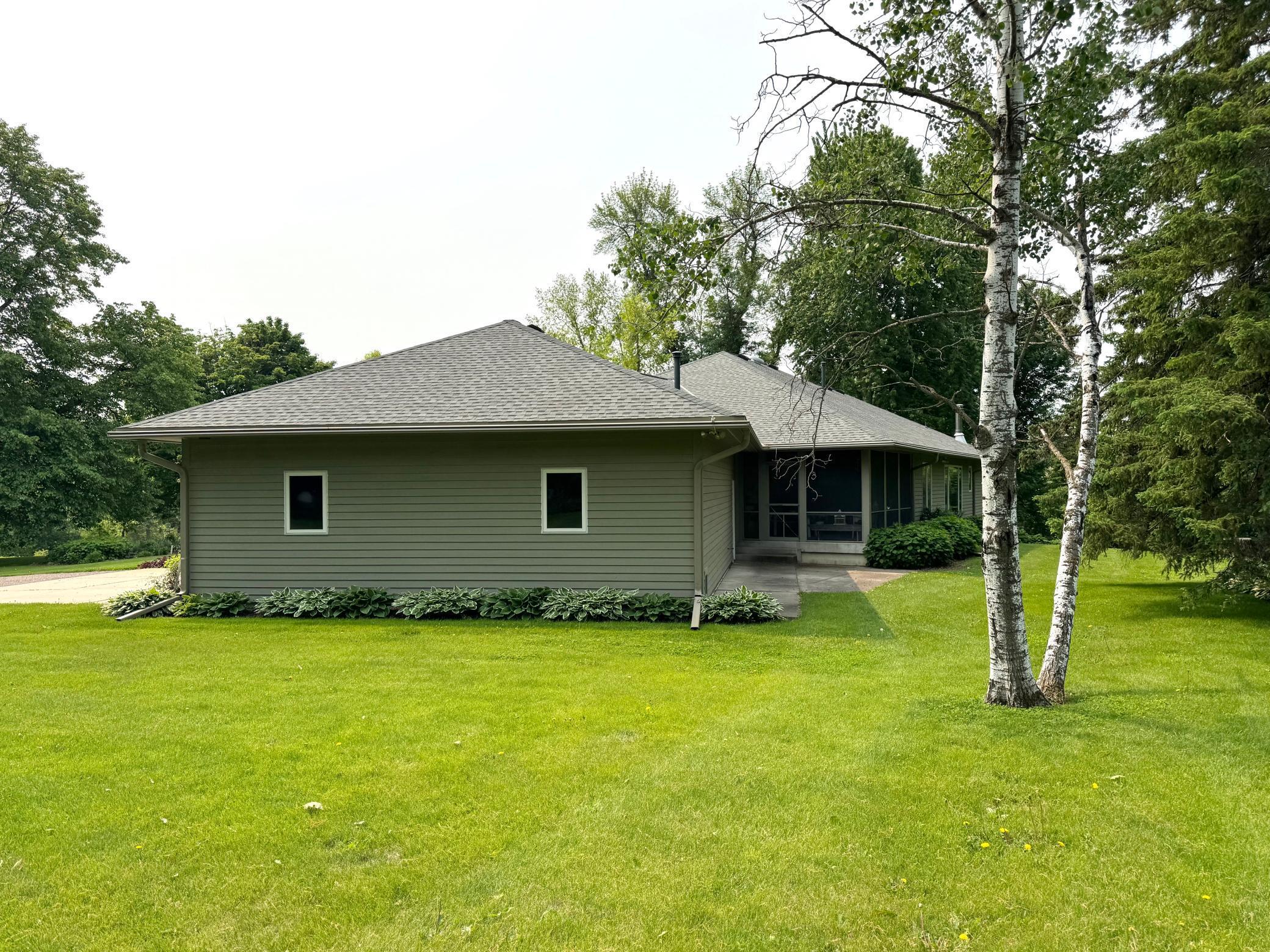 Northfield, Minnesota, 55057, United States, 3 Bedrooms Bedrooms, ,3 BathroomsBathrooms,Residential,Active,1920261