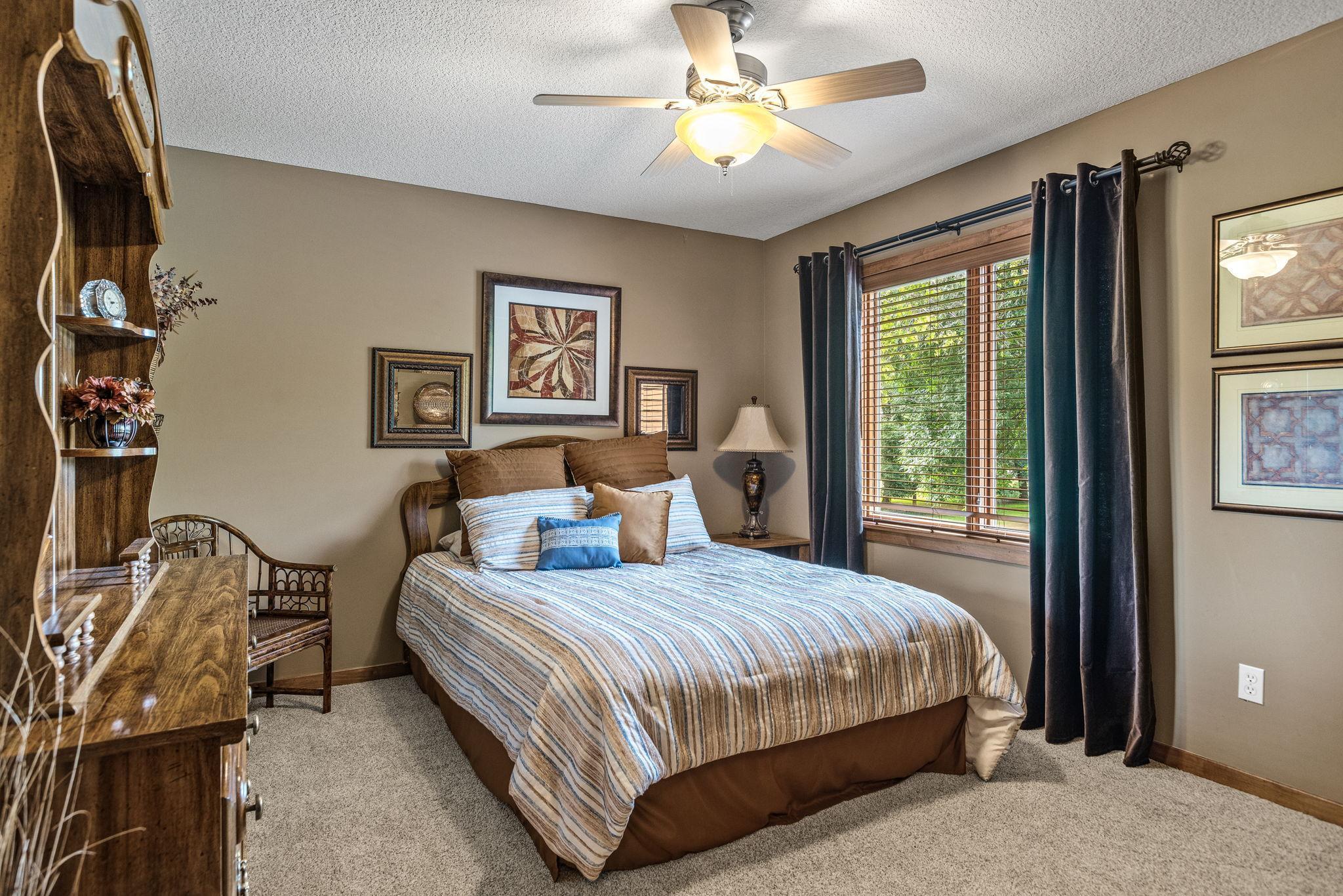 Rogers, Minnesota, 55374, United States, 5 Bedrooms Bedrooms, ,5 BathroomsBathrooms,Residential,Active,1914592