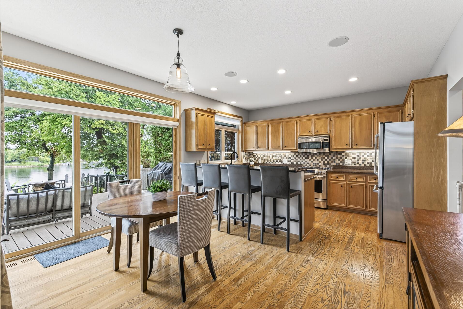 Prior Lake, Minnesota, 55372, United States, 3 Bedrooms Bedrooms, ,4 BathroomsBathrooms,Residential,Active,1920236