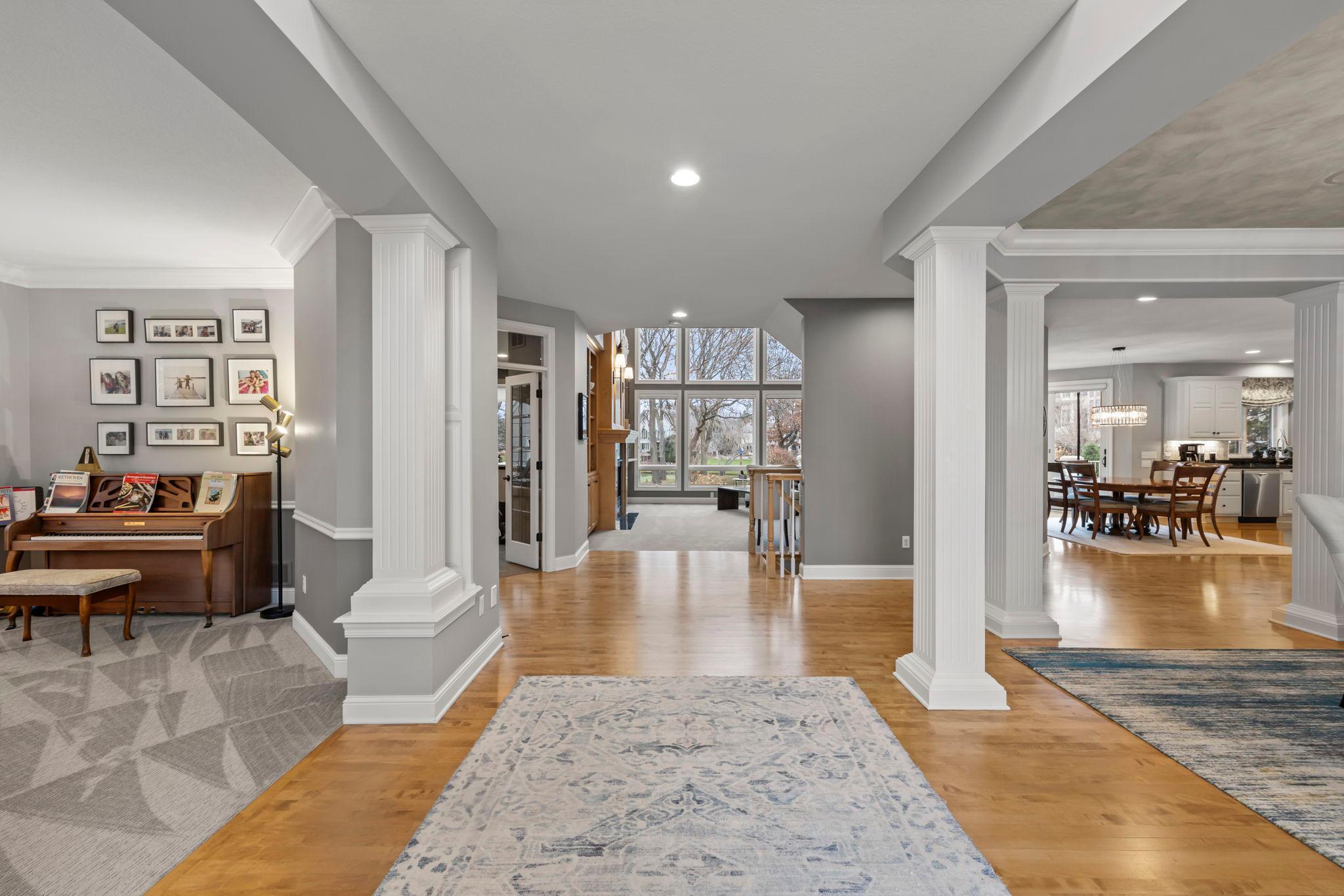 Eden Prairie, Minnesota, 55347, United States, 5 Bedrooms Bedrooms, ,6 BathroomsBathrooms,Residential,Active,1997621