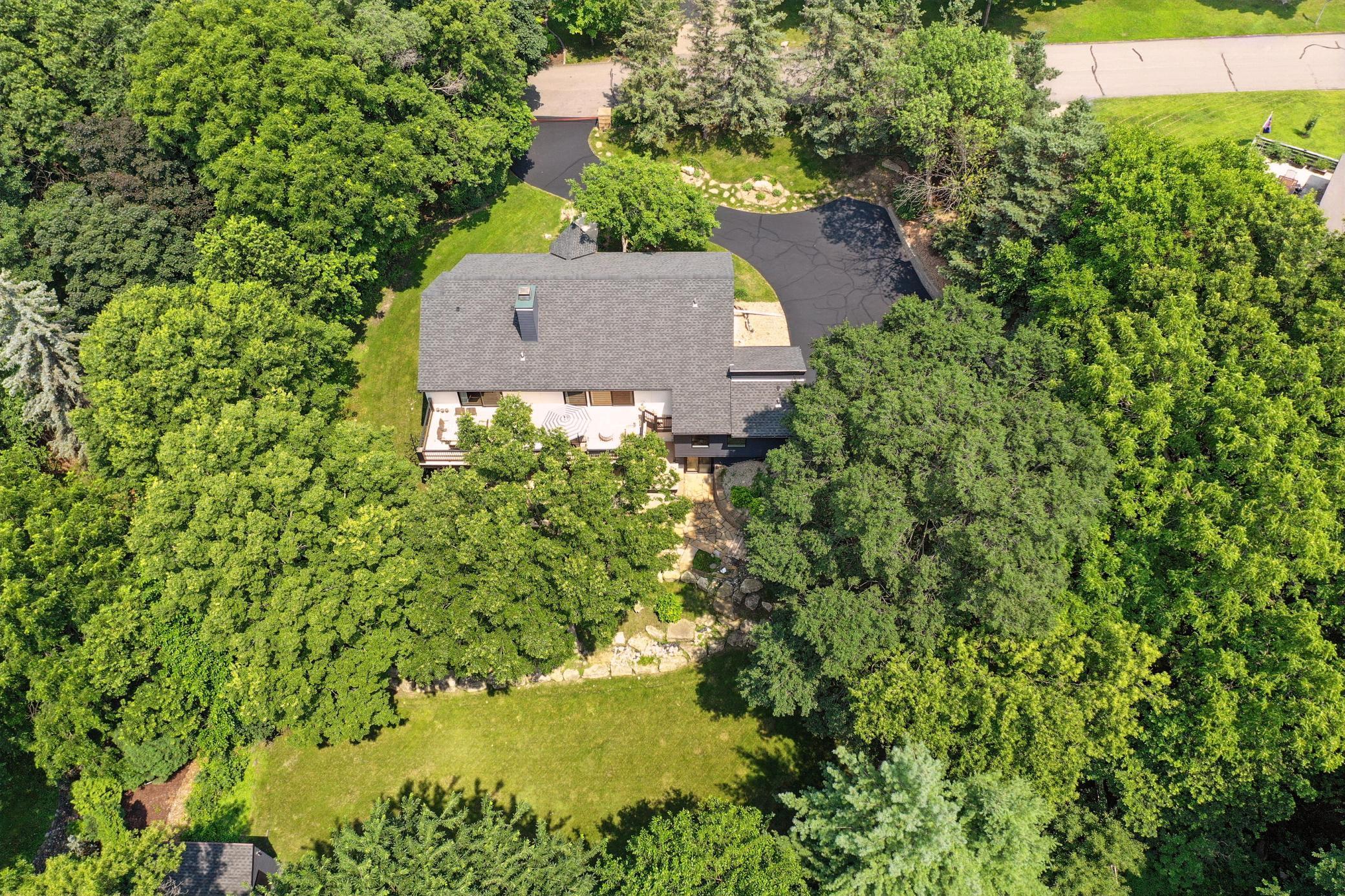 Minnetonka, Minnesota, 55345, United States, 5 Bedrooms Bedrooms, ,3 BathroomsBathrooms,Residential,Active,1971001