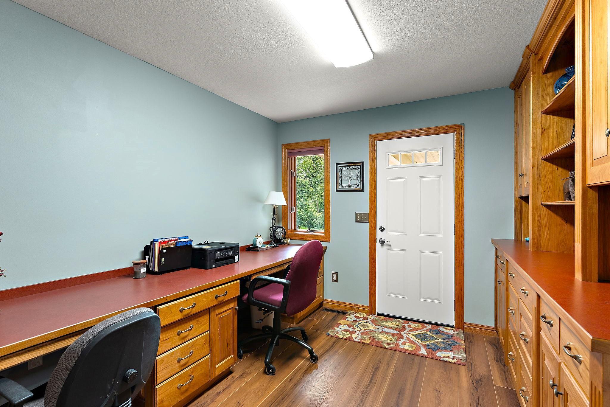 Faribault, Minnesota, 55021, United States, 4 Bedrooms Bedrooms, ,4 BathroomsBathrooms,Residential,Active,1909659