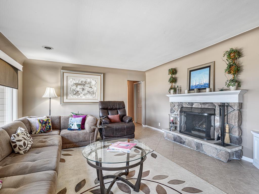 Mound, Minnesota, 55364, United States, 4 Bedrooms Bedrooms, ,3 BathroomsBathrooms,Residential,Active,1899869