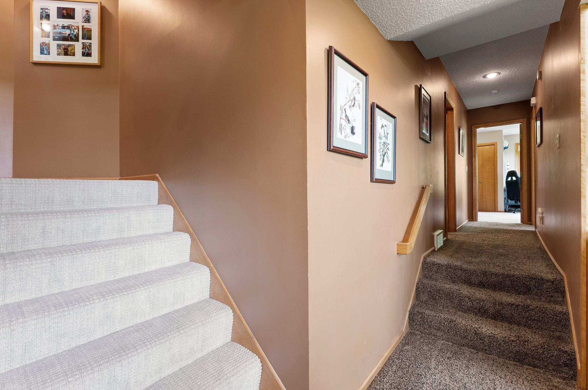 Northfield, Minnesota, 55057, United States, ,3 BathroomsBathrooms,Residential,Active,1843421