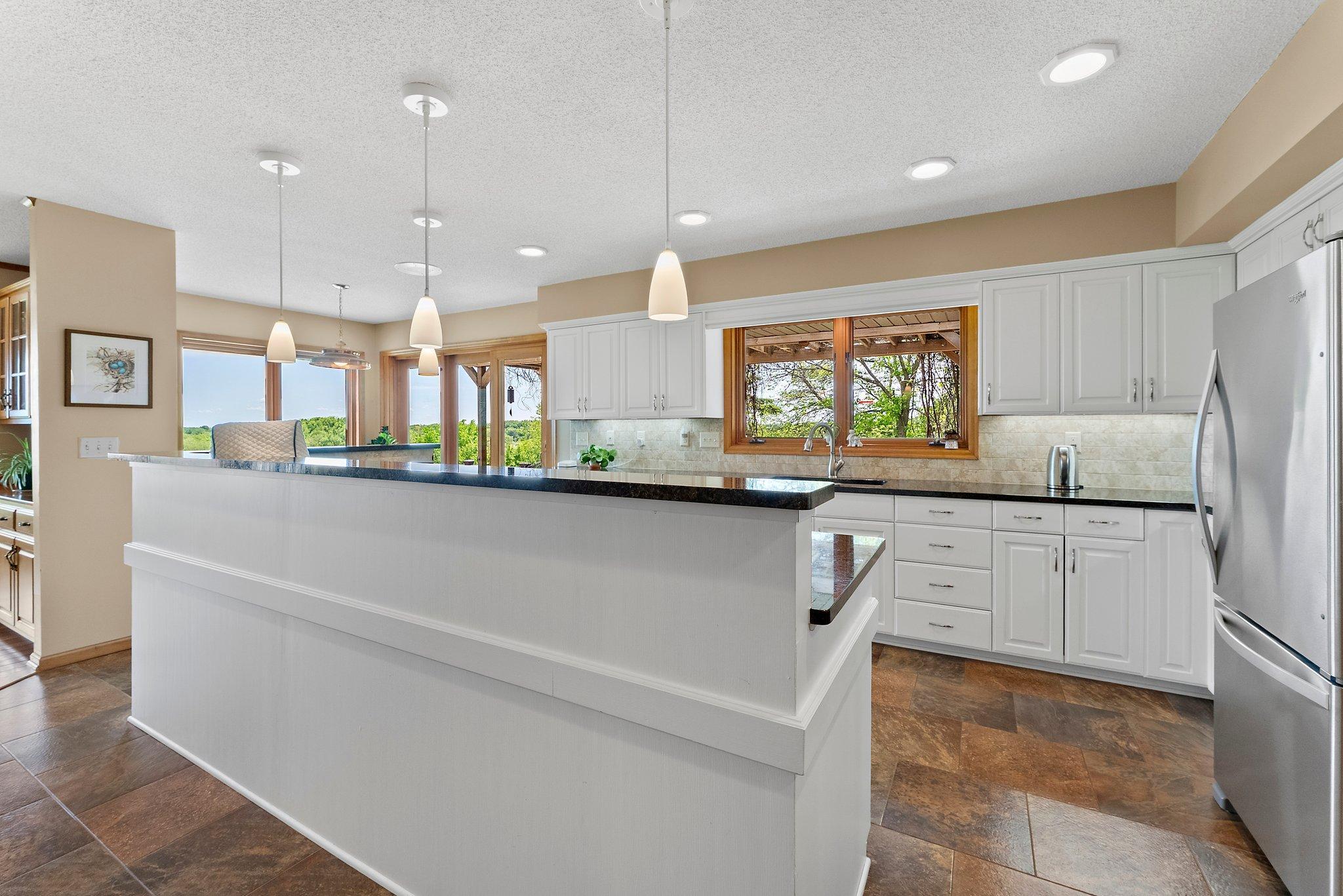 Northfield, Minnesota, 55057, United States, ,3 BathroomsBathrooms,Residential,Active,1843421