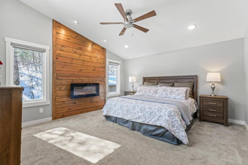 Rochester, Minnesota, 55902, United States, 5 Bedrooms Bedrooms, ,3 BathroomsBathrooms,Residential,Active,1899217