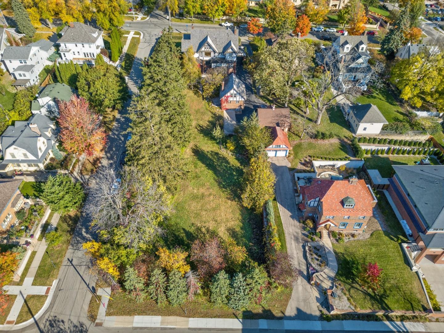 Rochester, Minnesota, 55902, United States, 7 Bedrooms Bedrooms, ,7 BathroomsBathrooms,Residential,Active,1973275