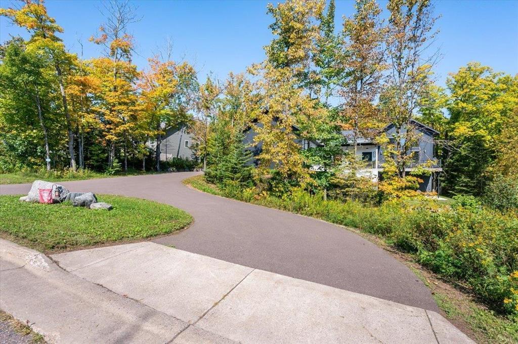 Duluth, Minnesota, 55811, United States, 3 Bedrooms Bedrooms, ,3 BathroomsBathrooms,Residential,Active,1963384
