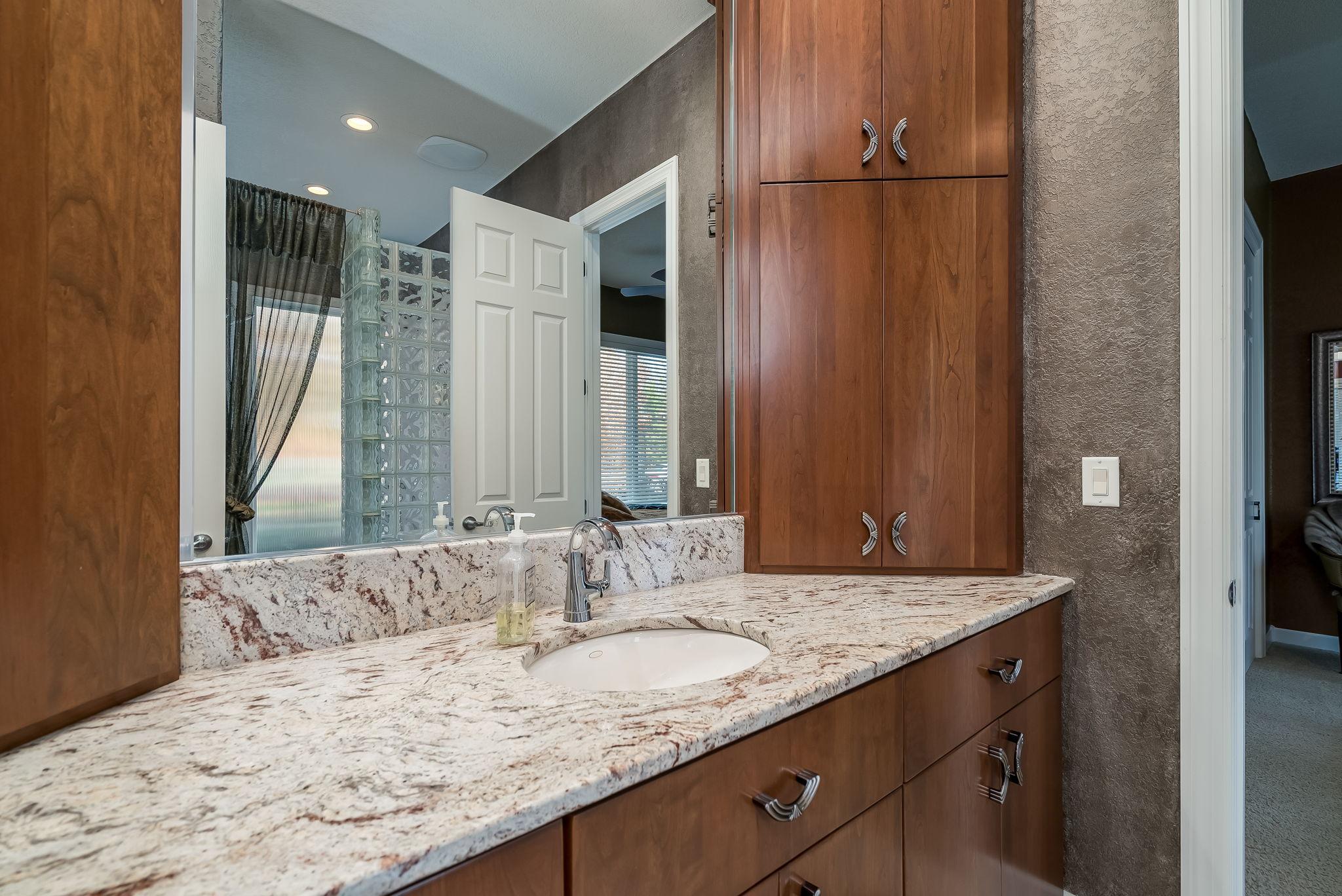 Prior Lake, Minnesota, 55372, United States, 4 Bedrooms Bedrooms, ,5 BathroomsBathrooms,Residential,Active,1922492