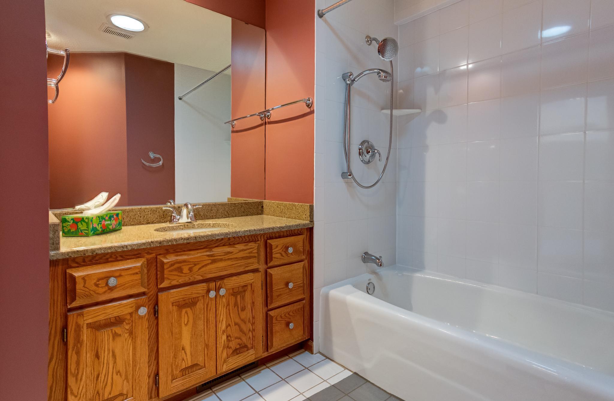 Afton, Minnesota, 55001, United States, 6 Bedrooms Bedrooms, ,6 BathroomsBathrooms,Residential,Active,1973262