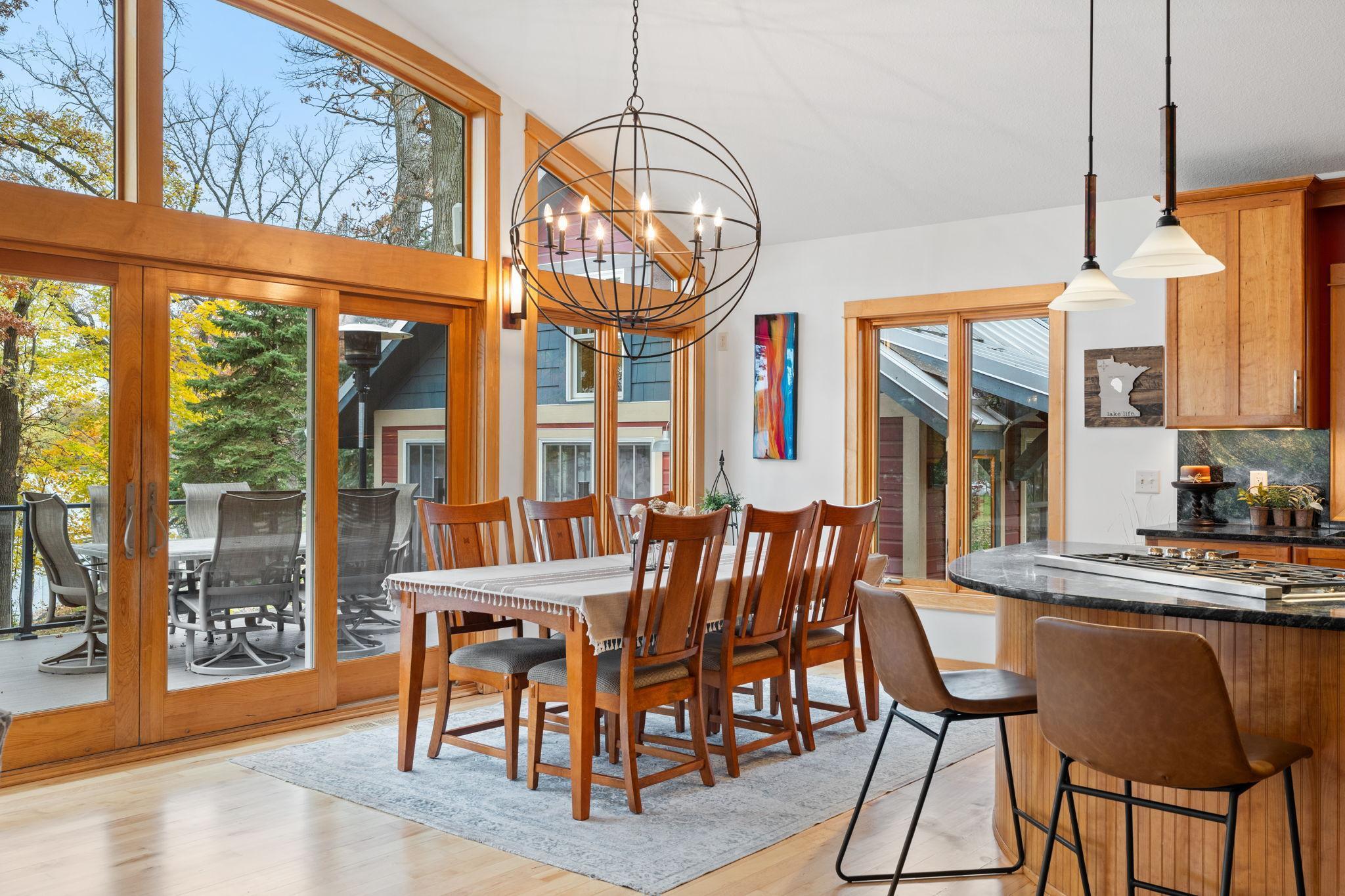 Arden Hills, Minnesota, 55112, United States, 4 Bedrooms Bedrooms, ,3 BathroomsBathrooms,Residential,Active,1973290