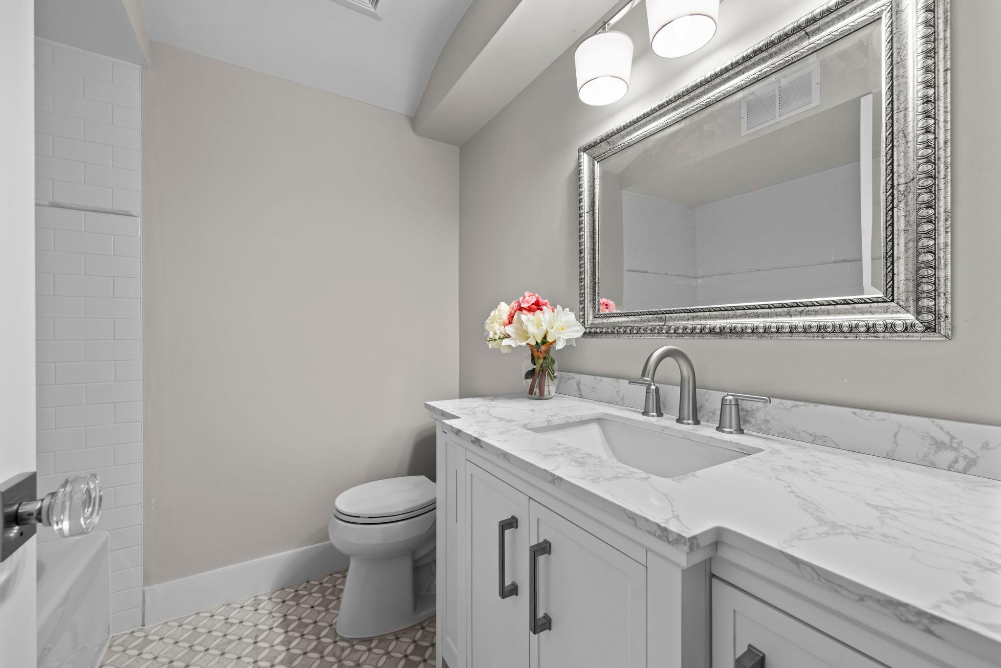 Minneapolis, Minnesota, 55435, United States, 5 Bedrooms Bedrooms, ,5 BathroomsBathrooms,Residential,Active,1944270