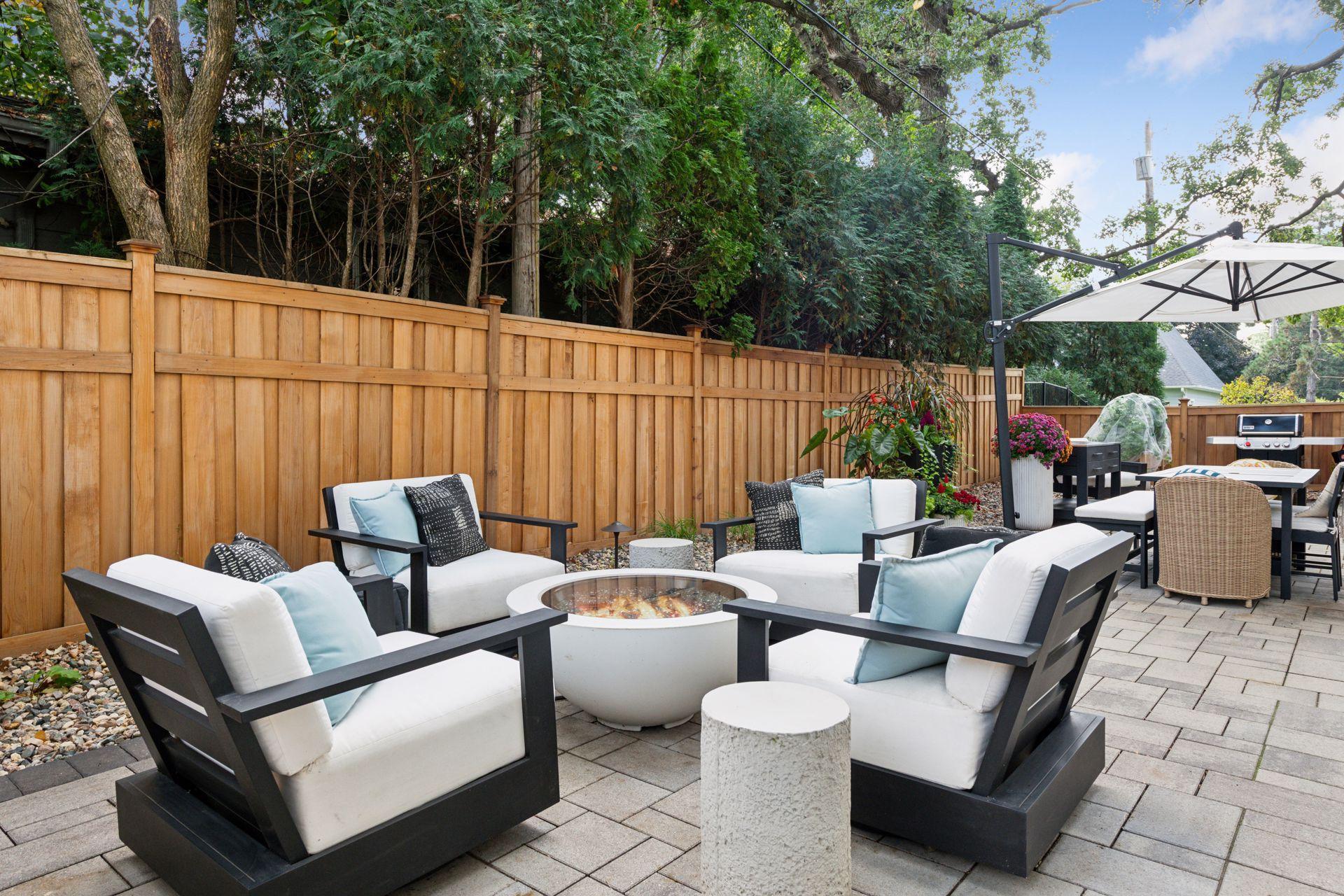 Edina, Minnesota, 55424, United States, 5 Bedrooms Bedrooms, ,5 BathroomsBathrooms,Residential,Active,1952315