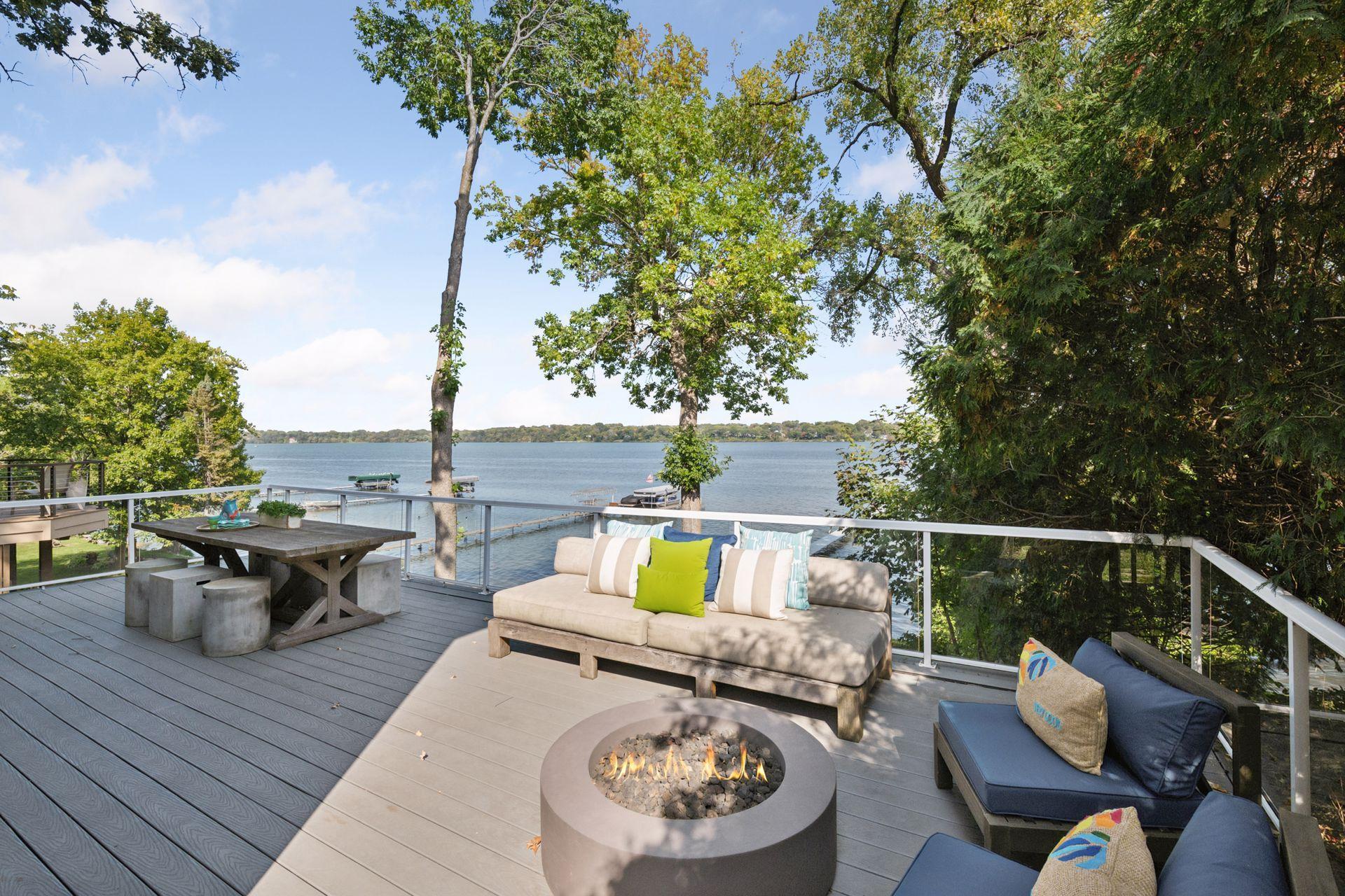 Minneapolis, Minnesota, 55441, United States, 4 Bedrooms Bedrooms, ,3 BathroomsBathrooms,Residential,Active,1953266